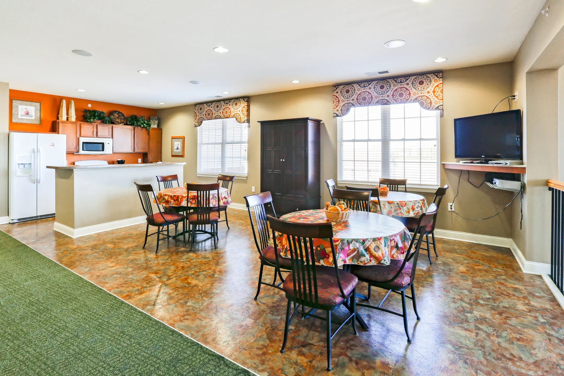 Dining Room - Senior Living at Reflections - Greenfield, IN