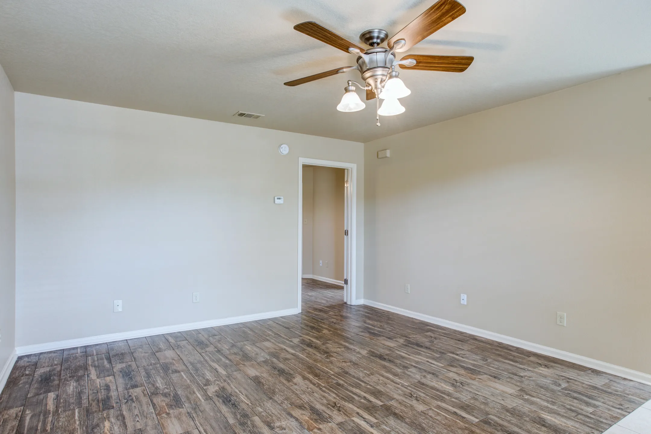 Highland Park Apartments - 4850 East Highland Drive | Jonesboro, AR ...