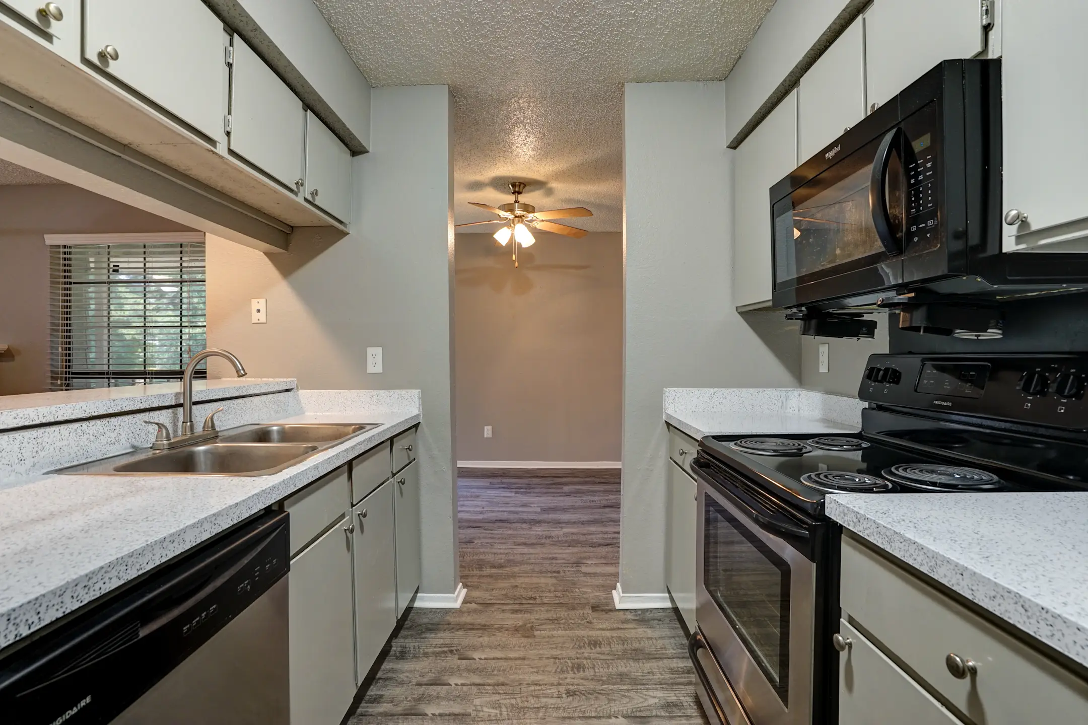 Whispering Oaks Apartments Apartments North Richland Hills, TX 76180