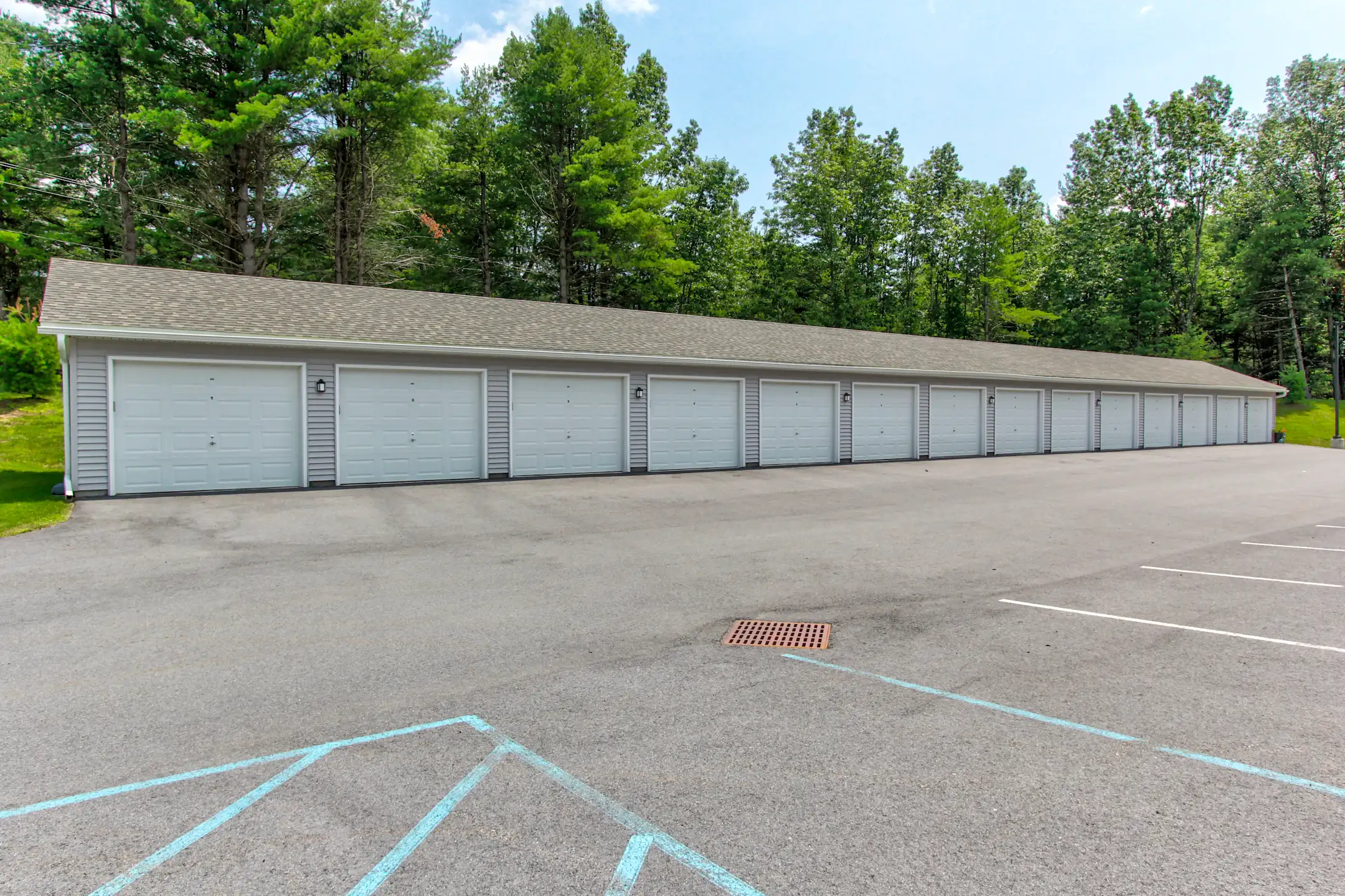 Carlton Hollow Senior Apartments Apartments Ballston Spa, NY 12020