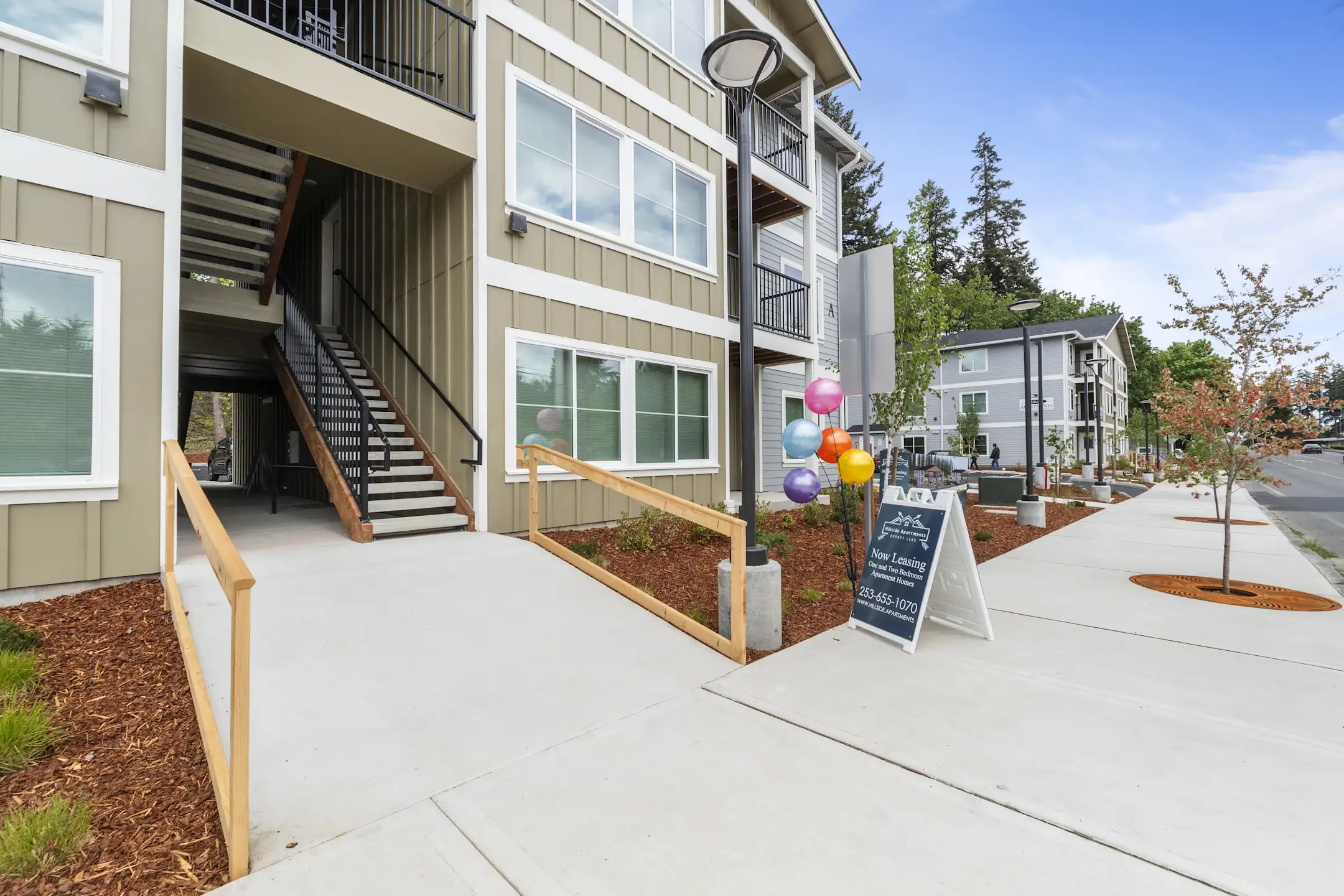 Hillside Apartments 18426 Veterans Memorial Drive East Bonney Lake