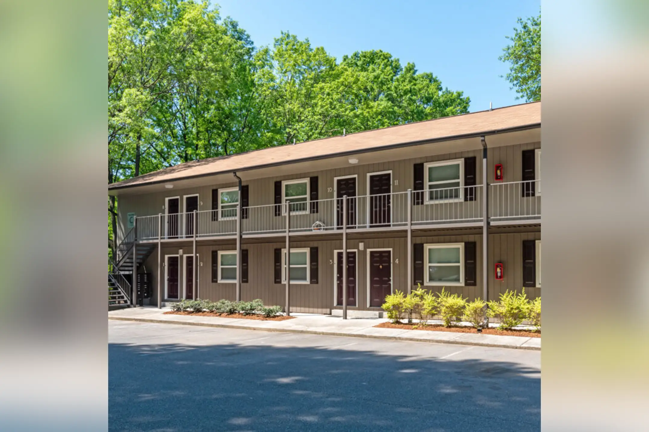 Fieldbrook/The Cedars 776 White Oaks Rd Mooresville, NC Apartments