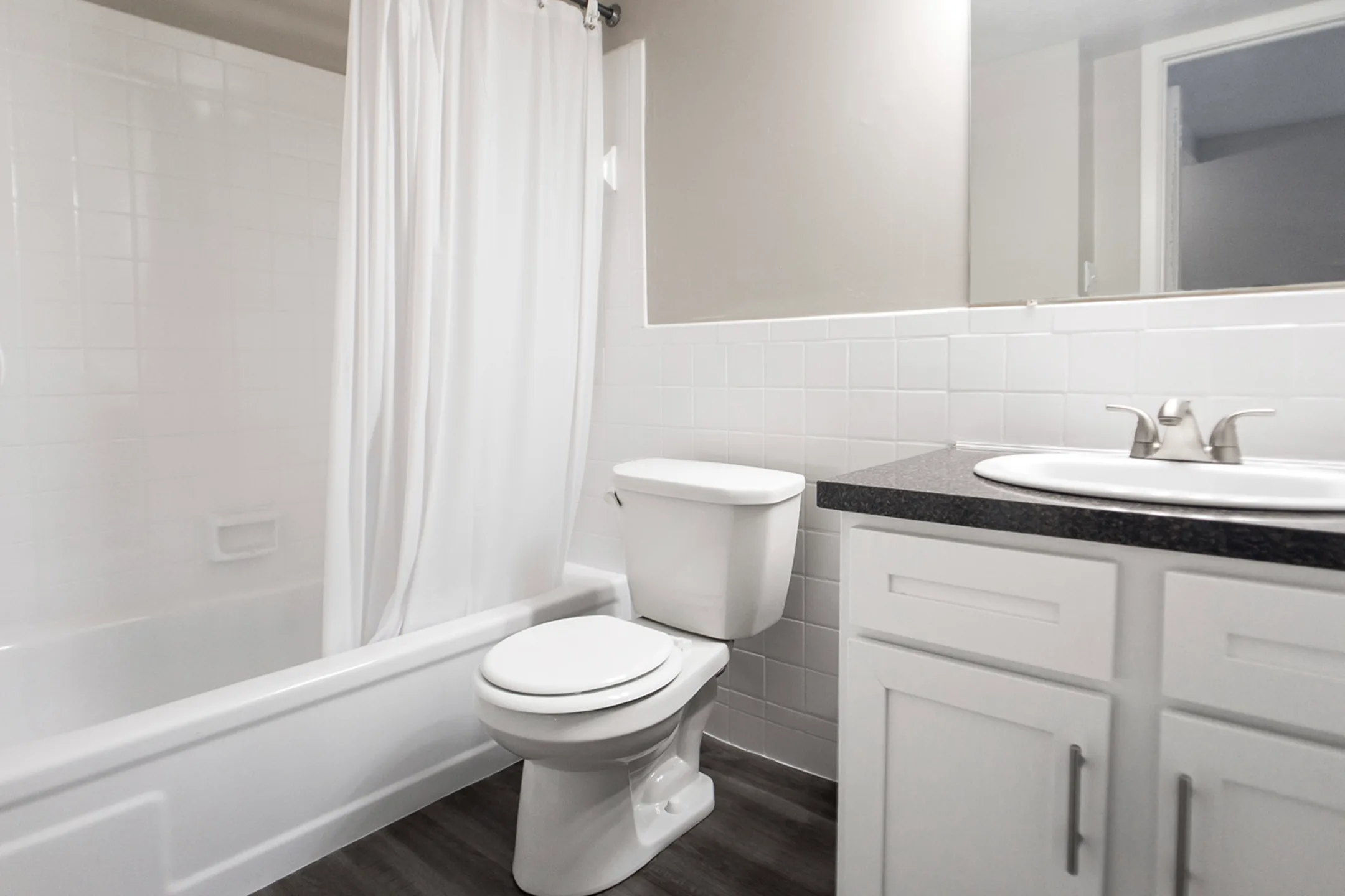 Coppertree Apartments Mayfield Heights, OH 44124