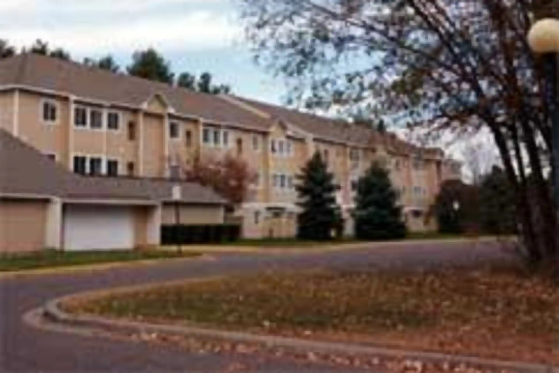 Whispering Pines Apartments Apartments Minneapolis, MN 55433