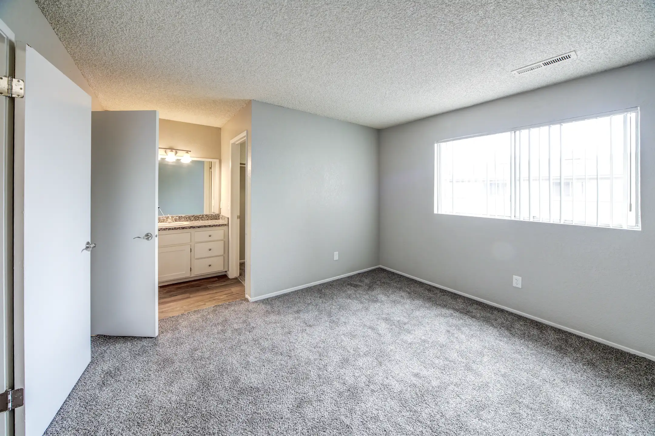 Union North Apartments 350 N Union Rd Manteca, CA Apartments for