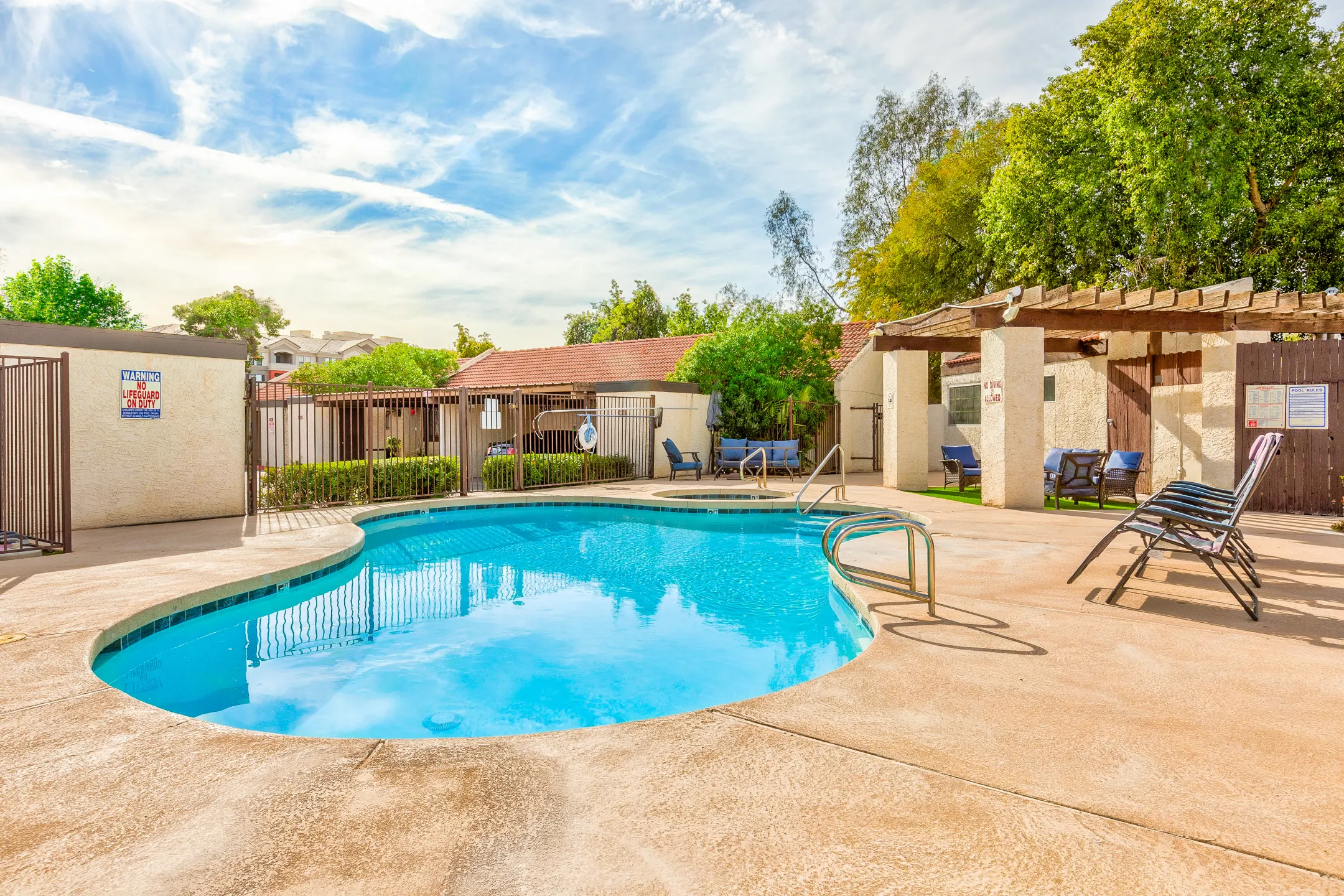 Pool - Belleview Estates Townhomes - Phoenix, AZ