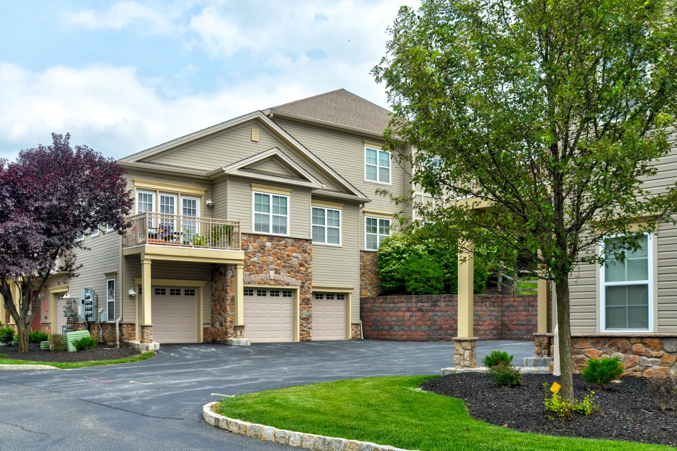 Parkland View Apartments Apartments Breinigsville, PA 18031