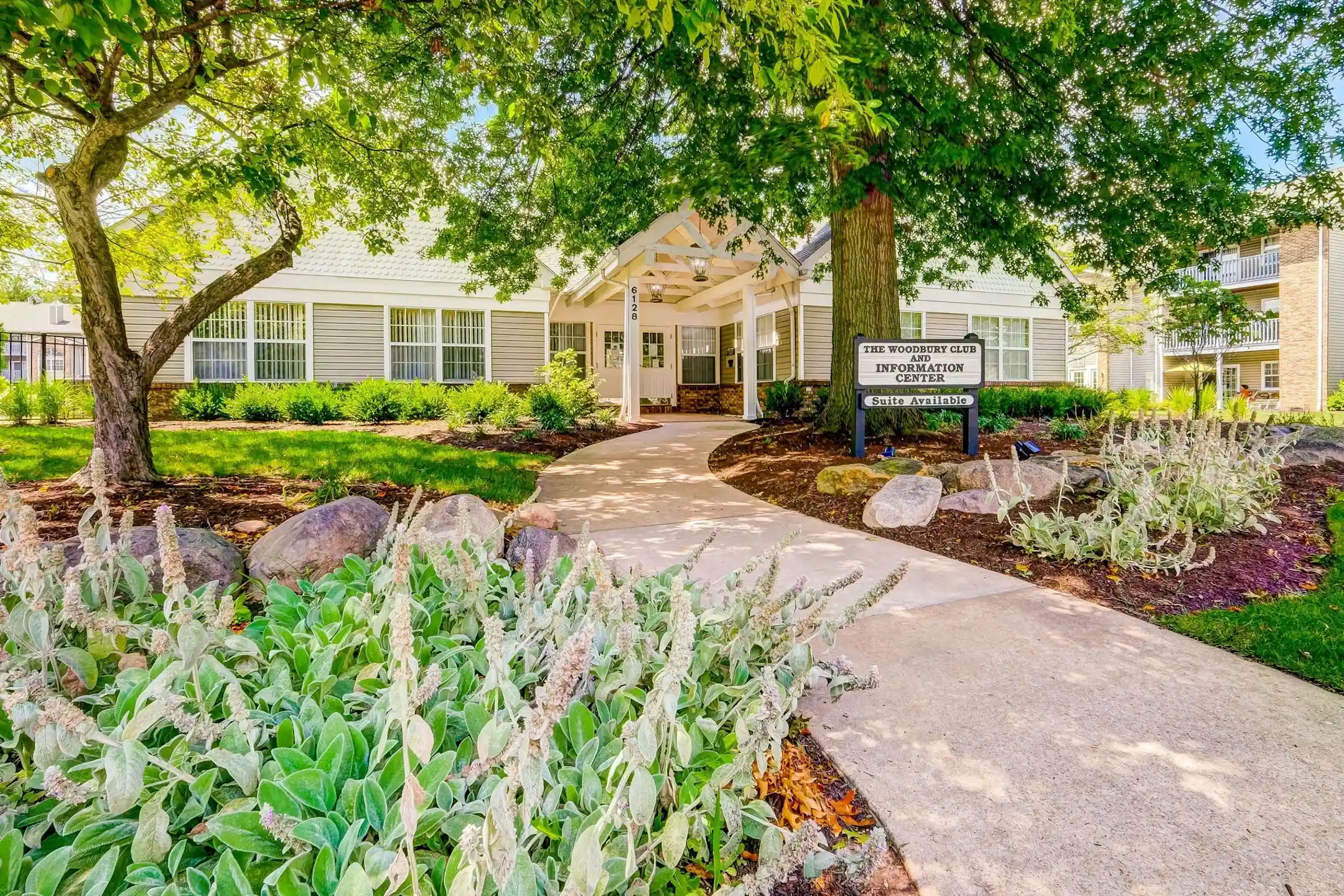 Woodbury Commons 6128 Stumph Rd Parma, OH Apartments for Rent Rent.