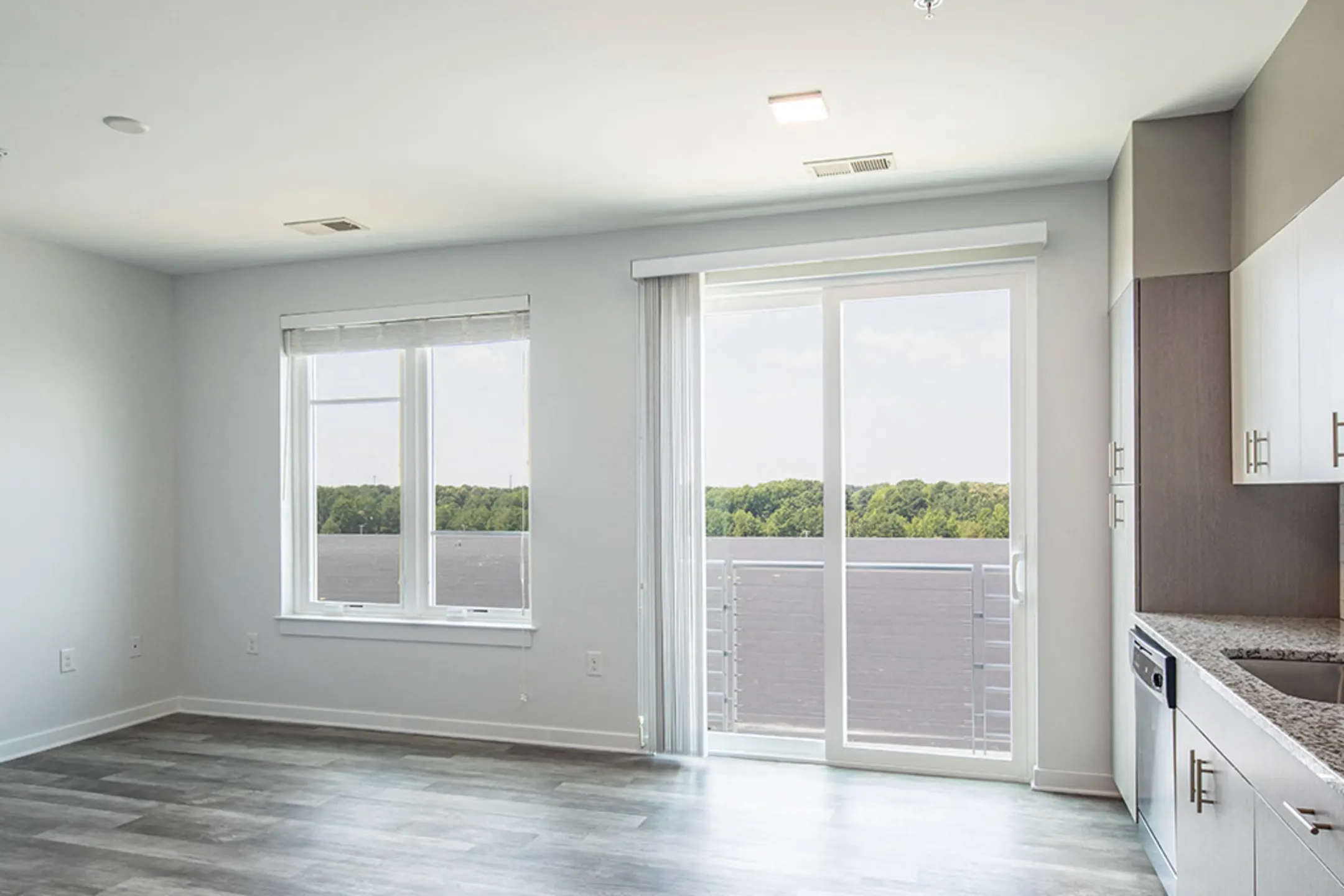 Helix 1524 Summit Pointe Dr Chesapeake, VA Apartments for Rent Rent.