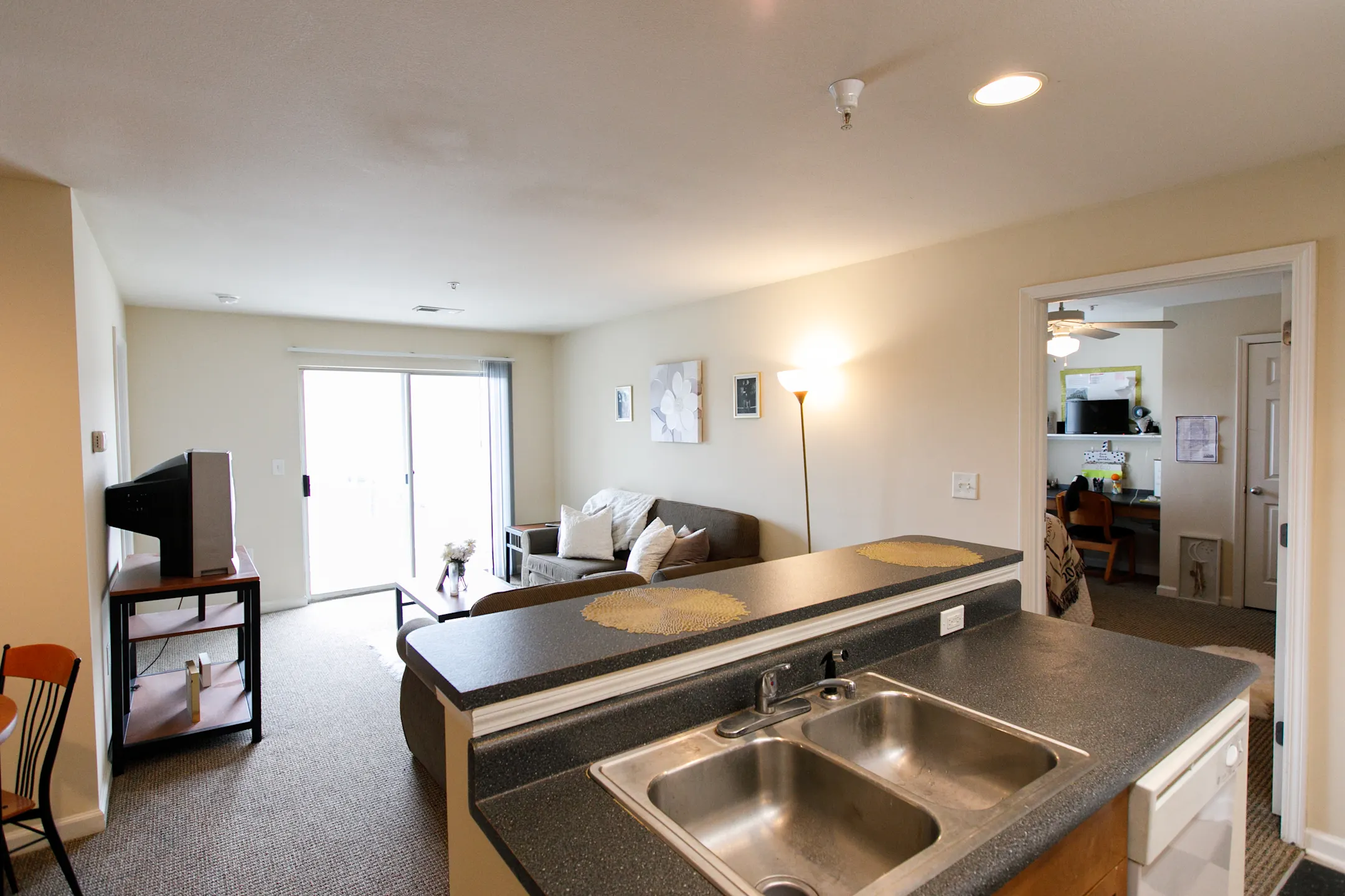 Eagles Landing Apartments Charlottesville, VA 22903