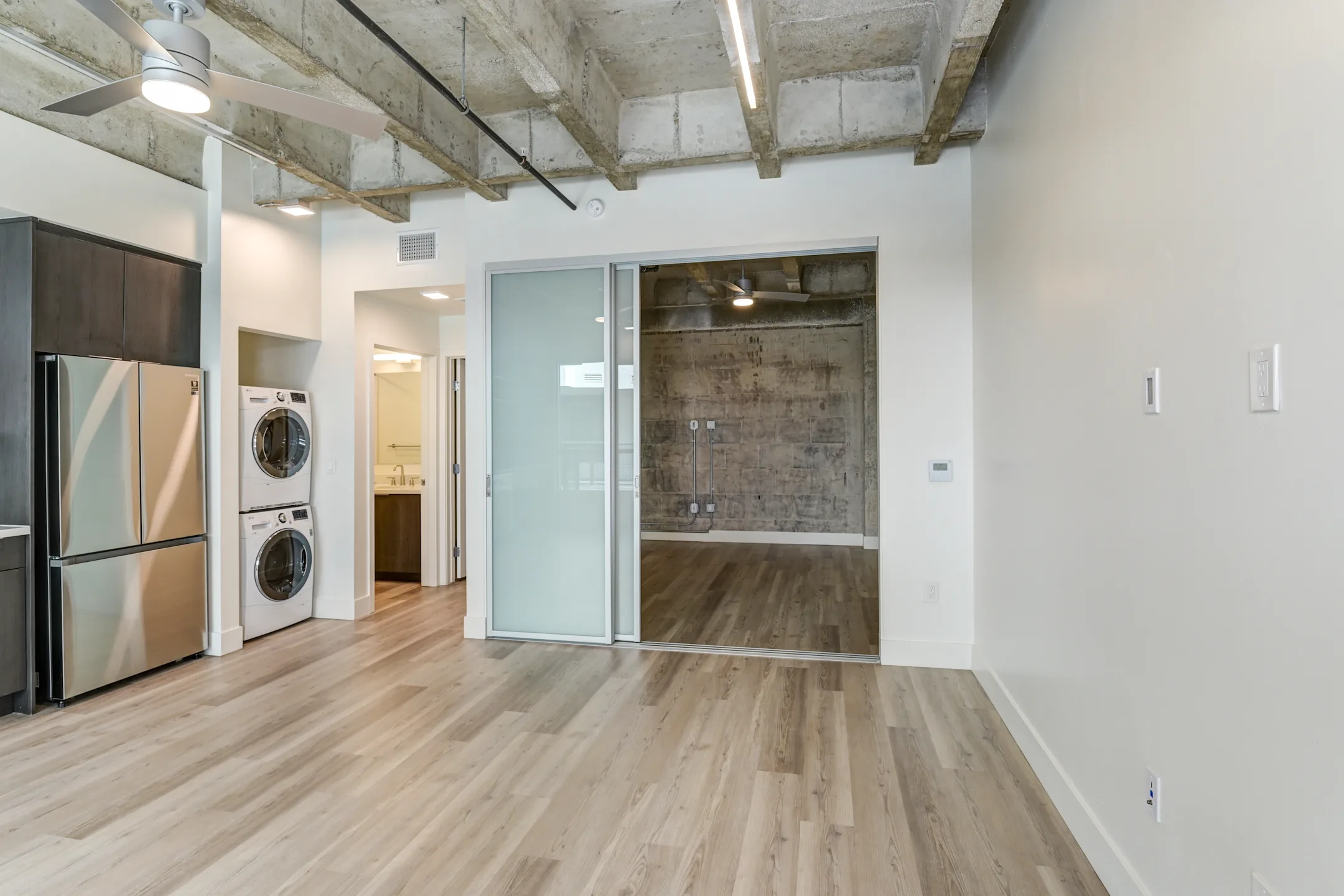 TRU Bankers Hill 2001 4th Avenue San Diego, CA Apartments for Rent