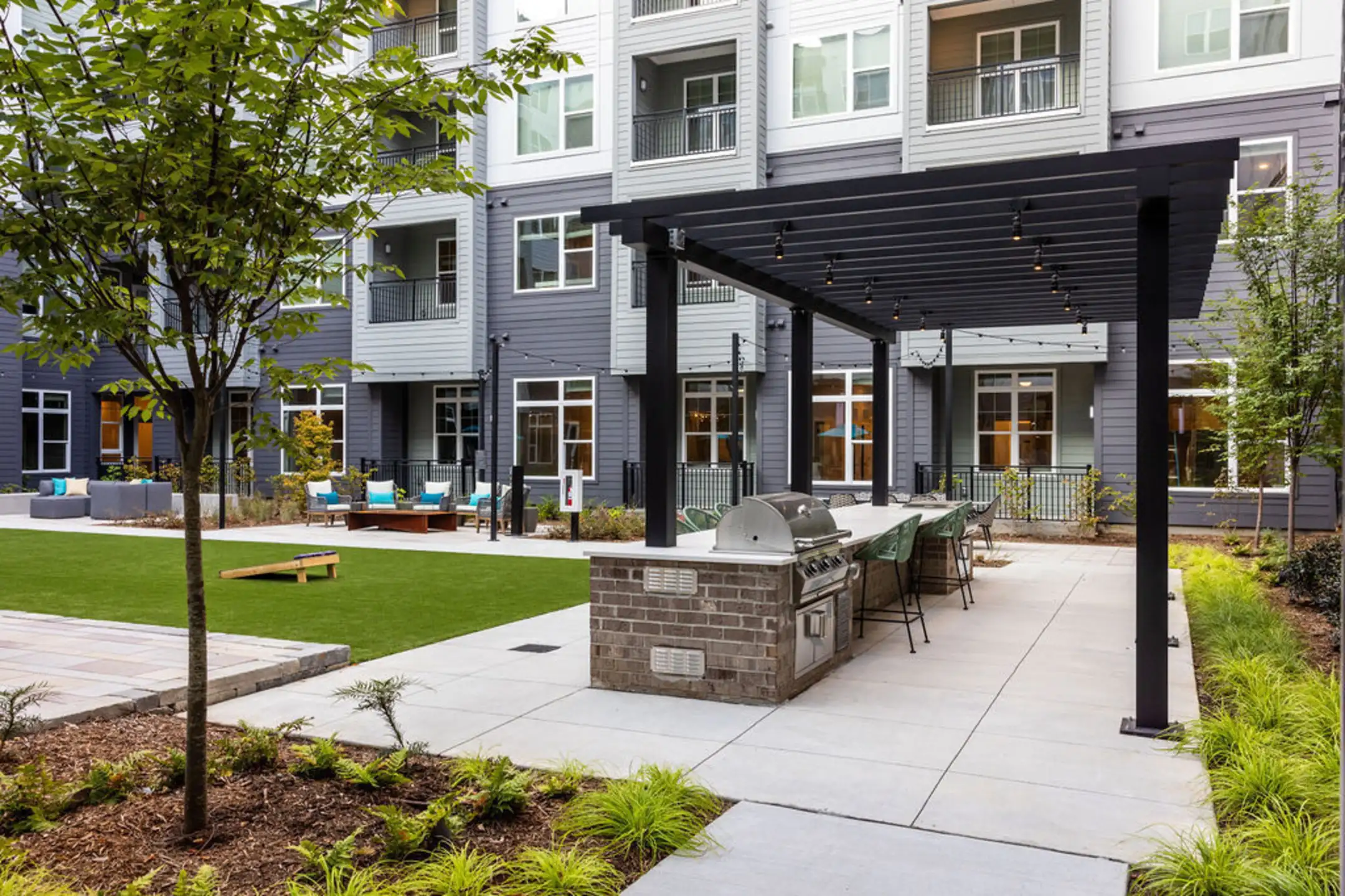 Broadstone Optimist Park 2010 N Brevard St Charlotte, NC Apartments