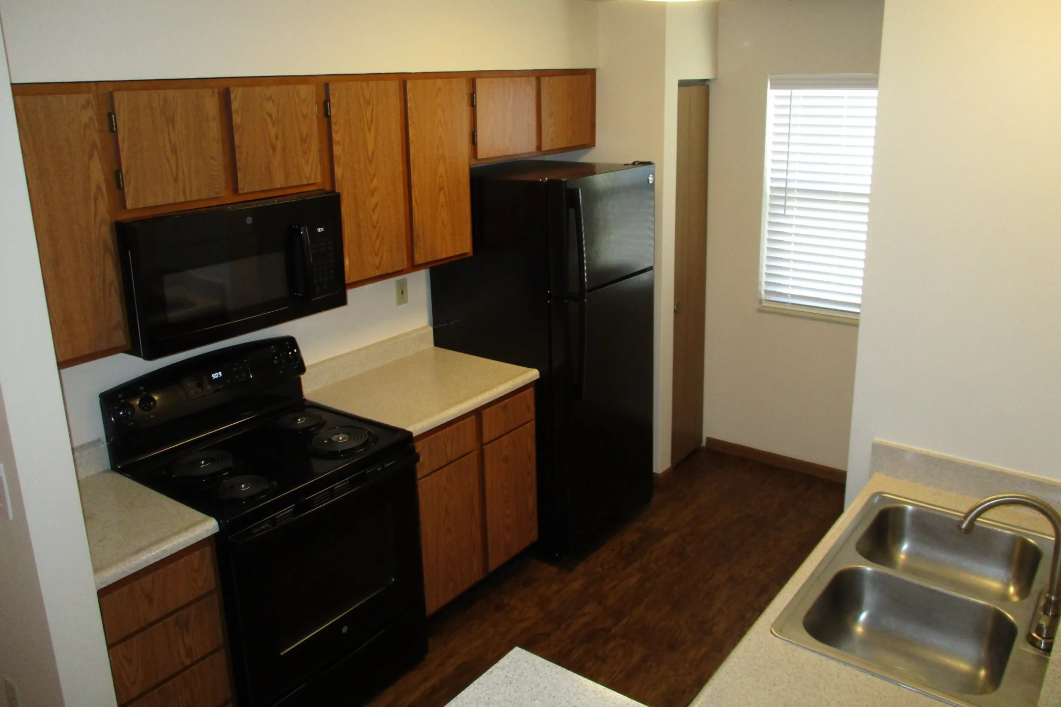 Amberwood Place I & II - Kokomo, IN