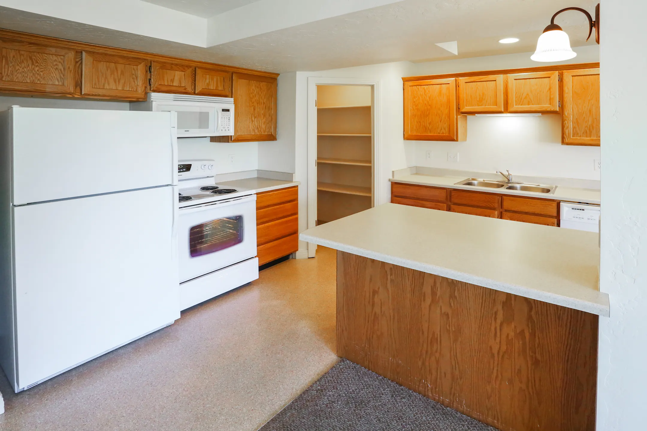 Garden View Townhomes 400 West 550 North Centerville, UT Townhomes