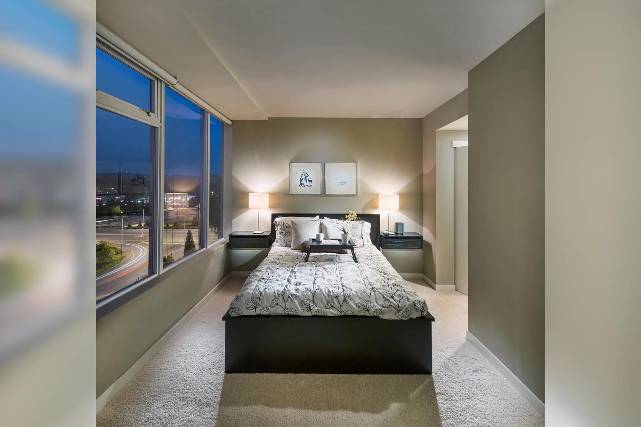 Bedroom - Elements Apartments - Bellevue, WA