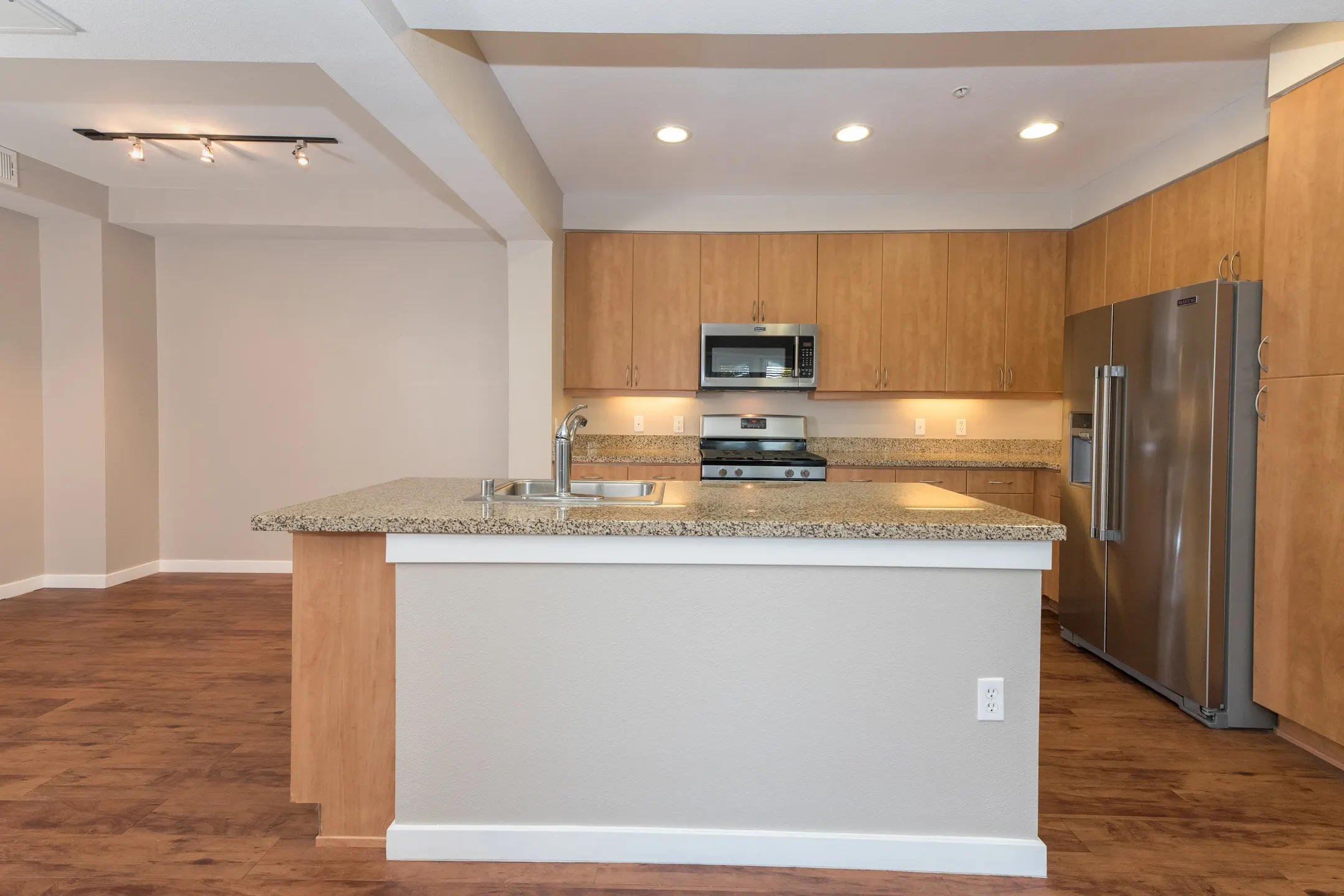 Kitchen - Azure Apartment Homes - Petaluma, CA