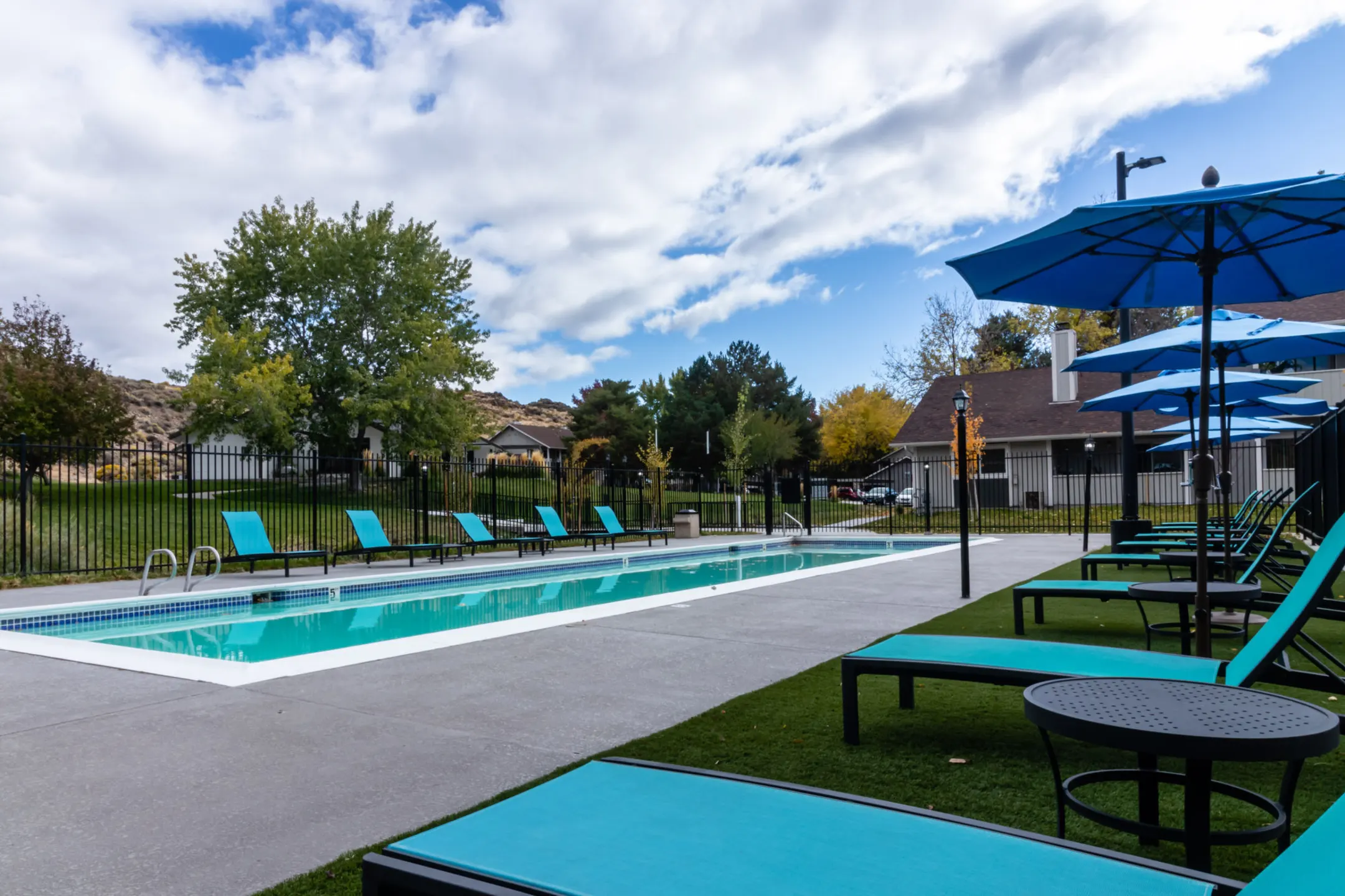 Pool - The Verge Apartments - Reno, NV