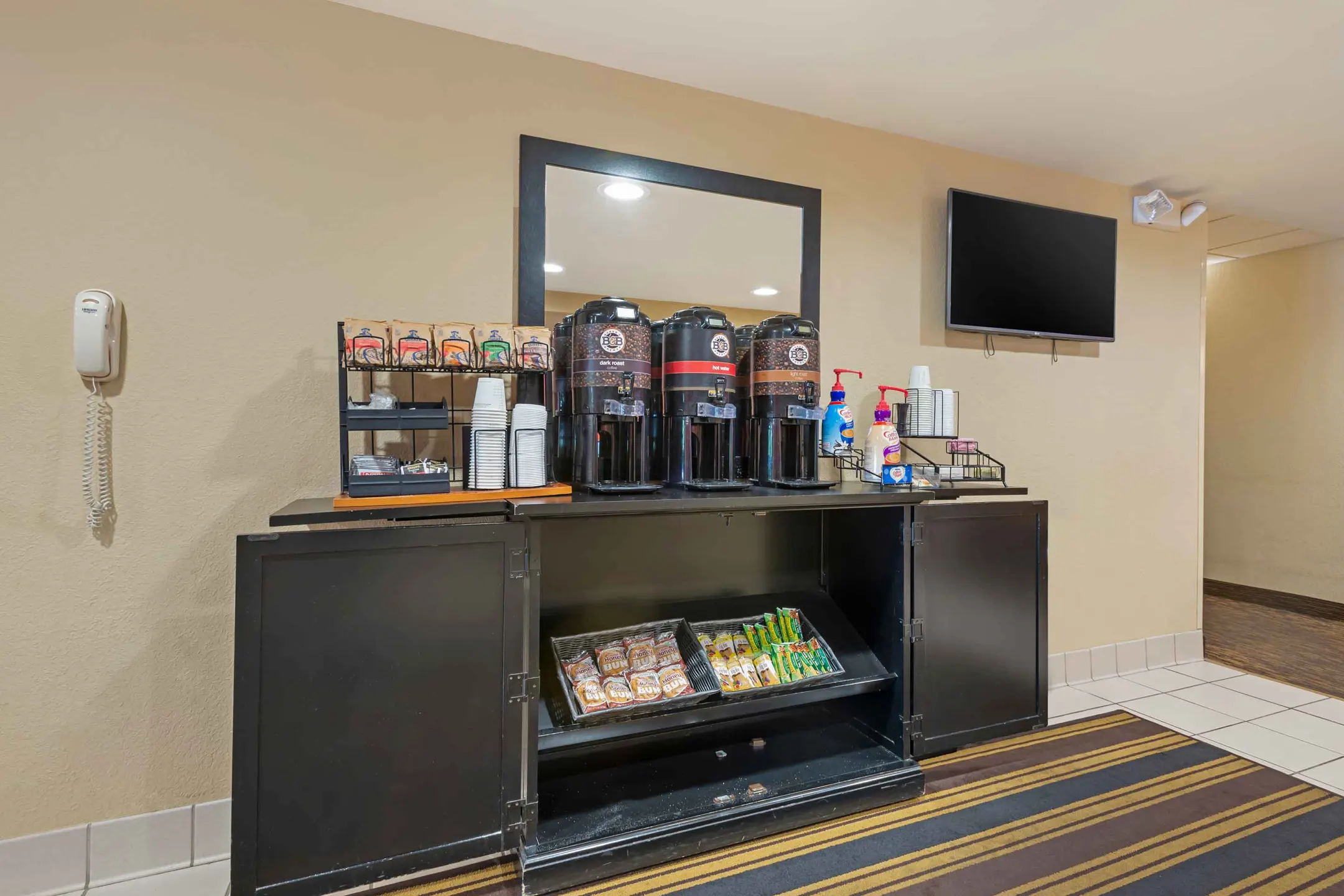 Furnished Studio Princeton South Brunswick 4230 US Route 1