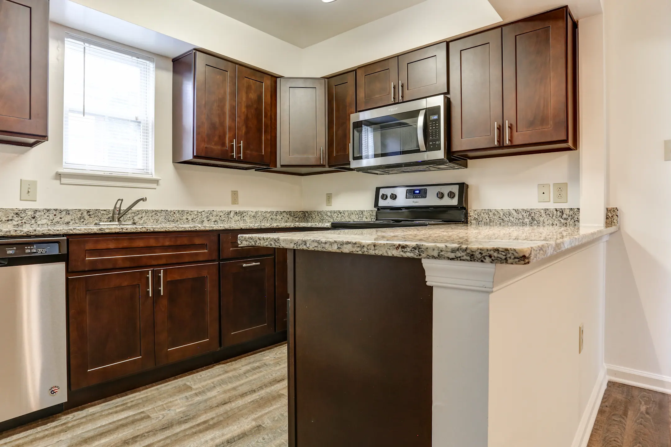 Hershey Heights Apartments Hummelstown, PA 17036