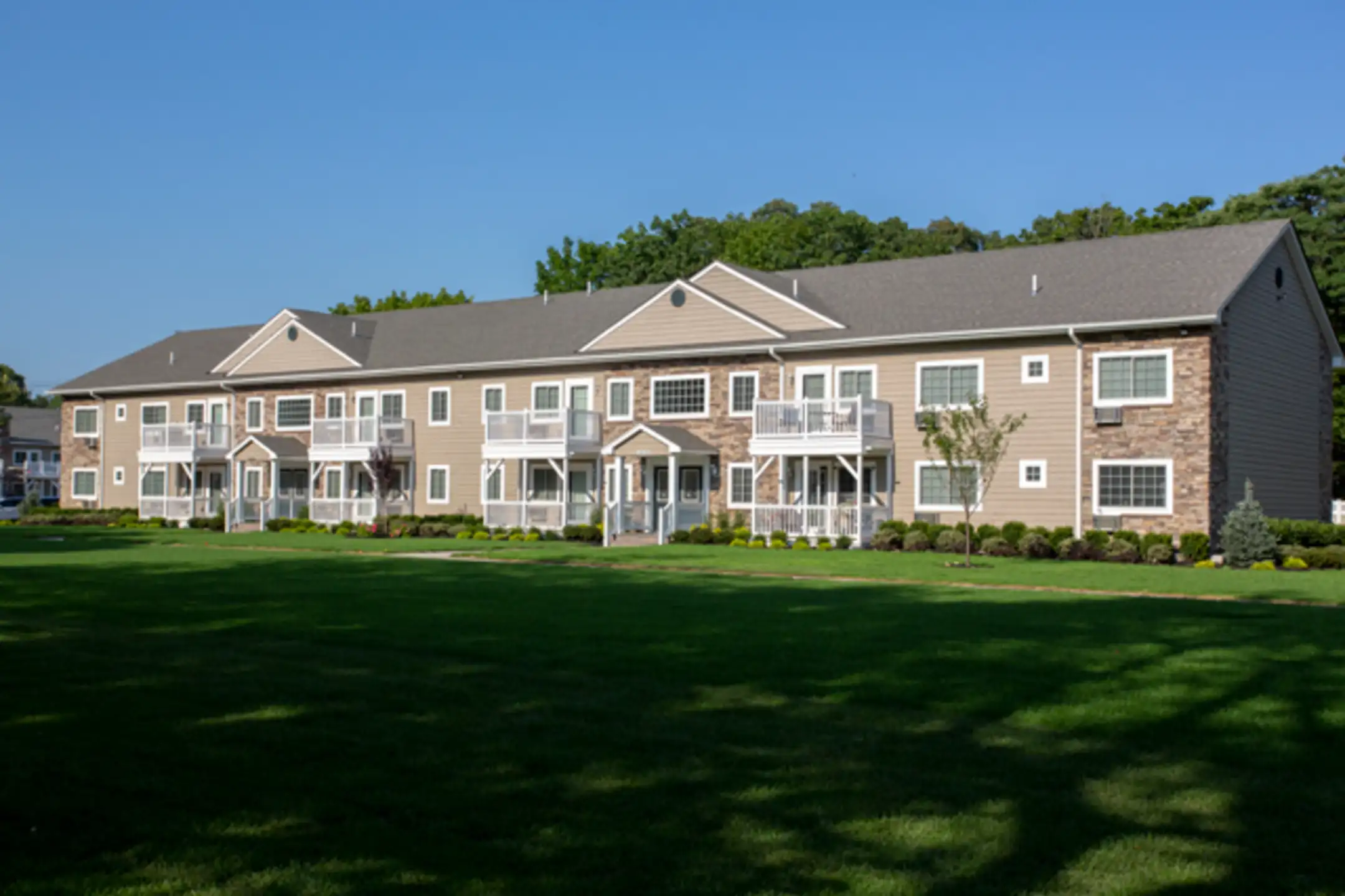Fairfield Estates At St. James Apartments Saint James, NY 11780