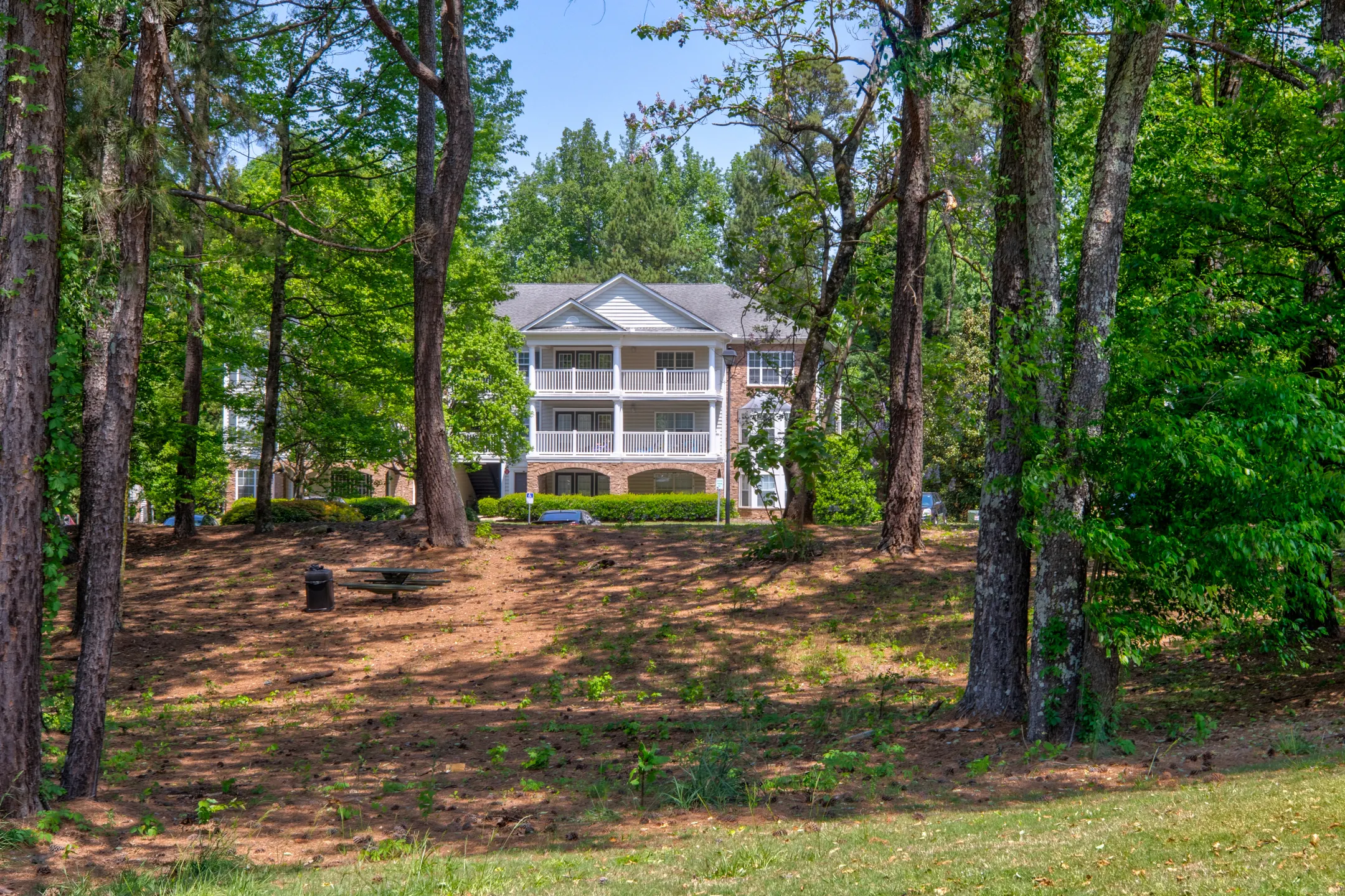 Landmark at Coventry Pointe Apartment Homes Apartments Lawrenceville