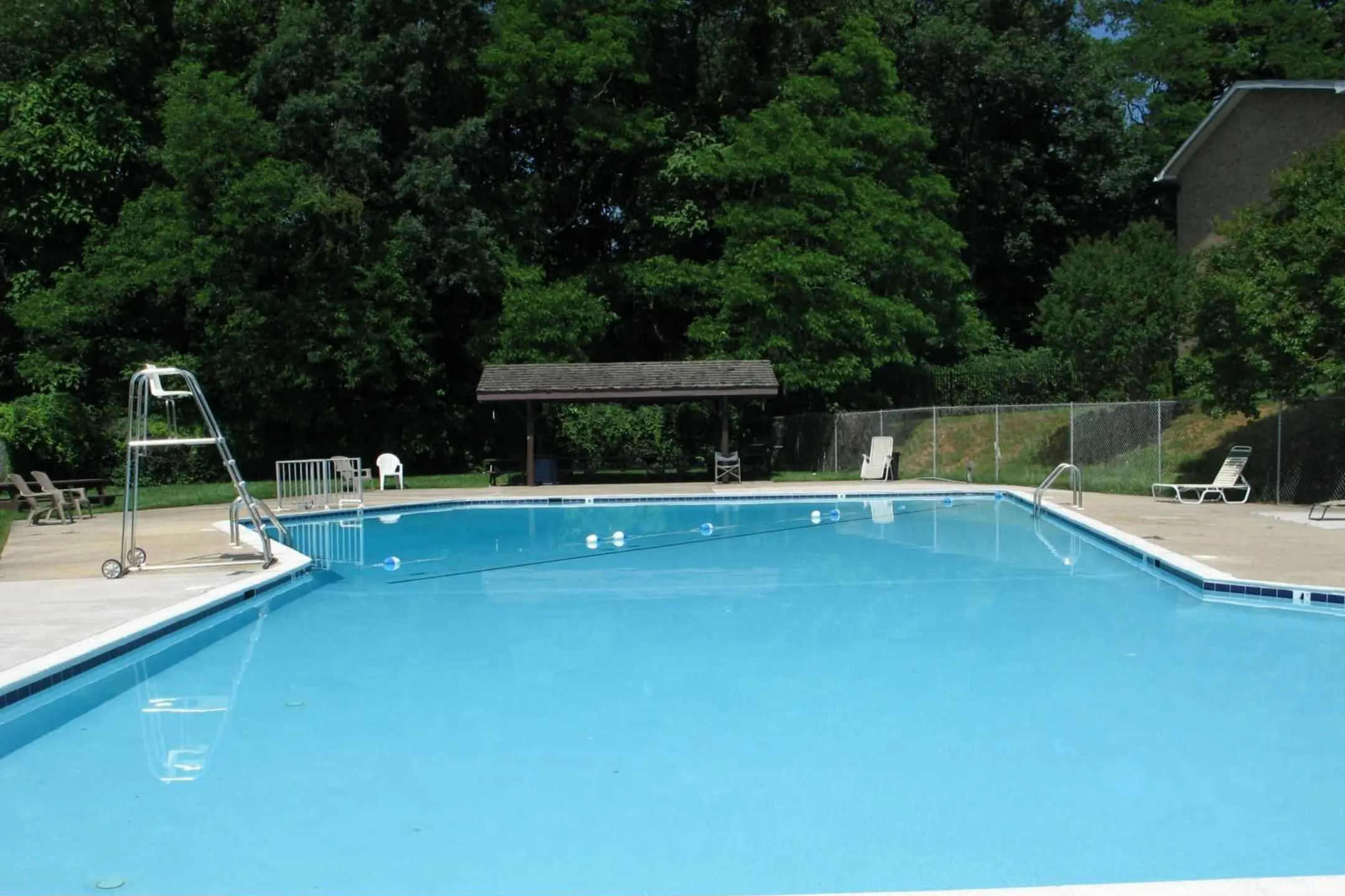 Pool - Woodcrest Apartments - Glen Burnie, MD