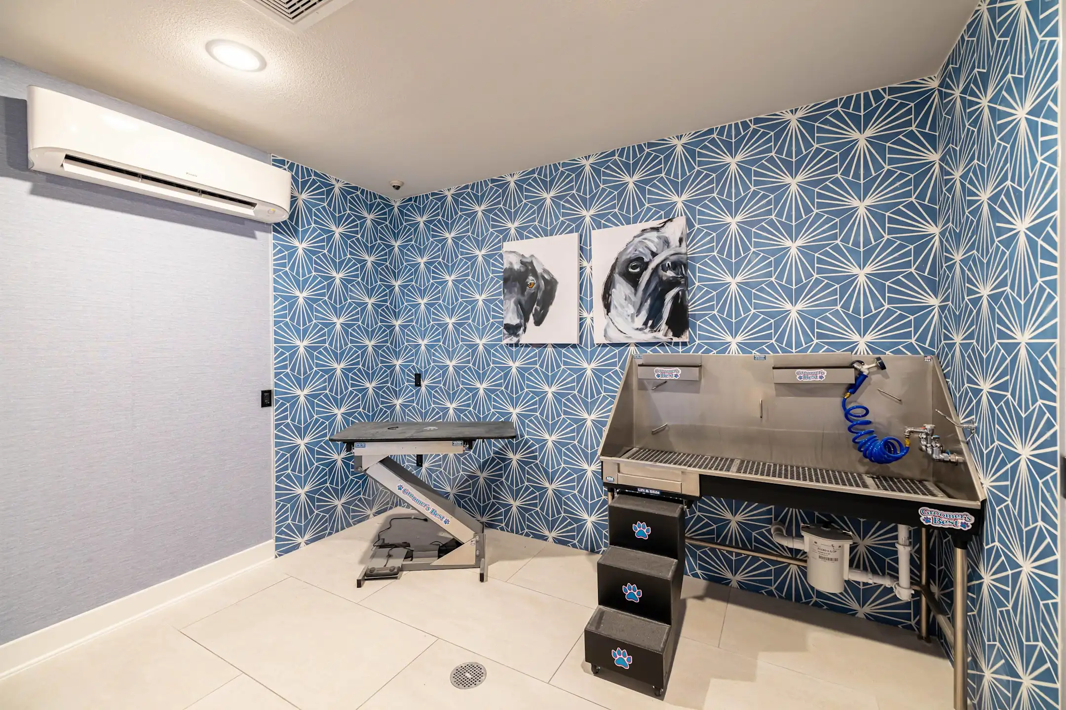 Fitness Weight Room - Botanic Luxury Living - Spring, TX