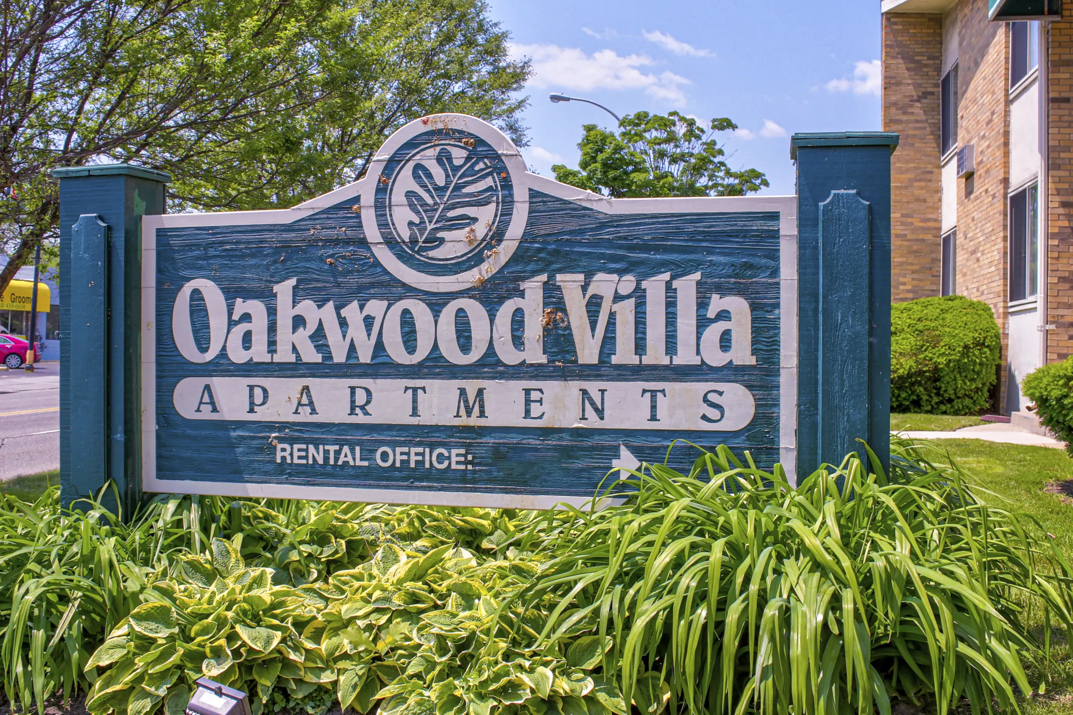 Community Signage - Oakwood Villa - Royal Oak, MI