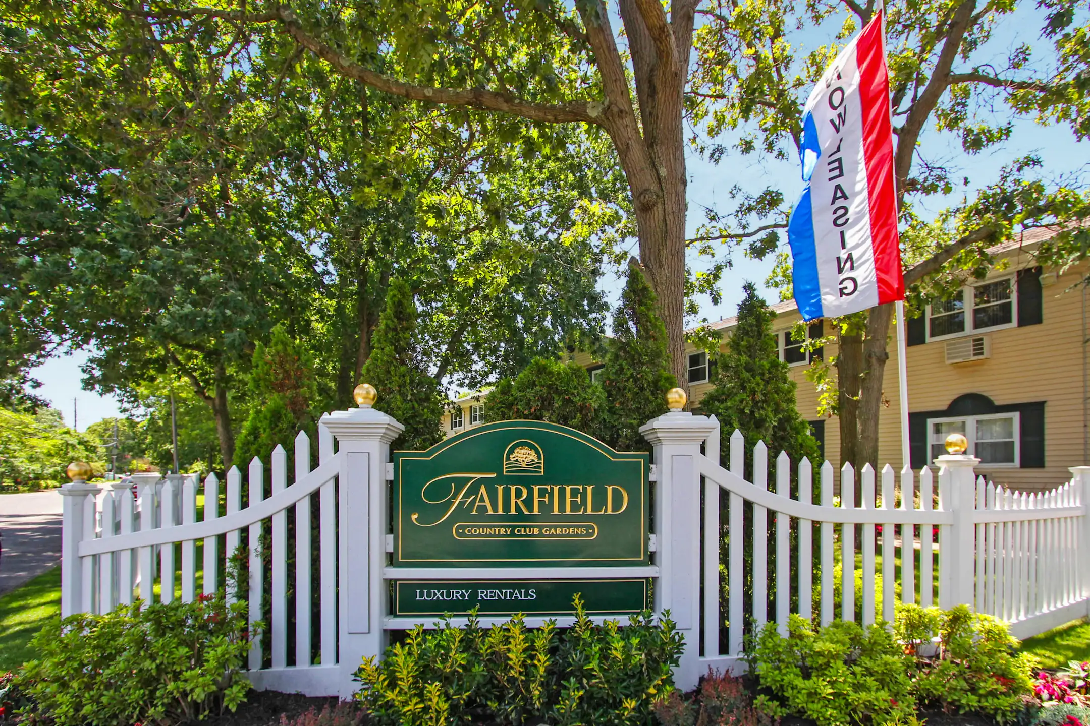 Fairfield Country Club Gardens 280 Belmore Ave East Islip, NY