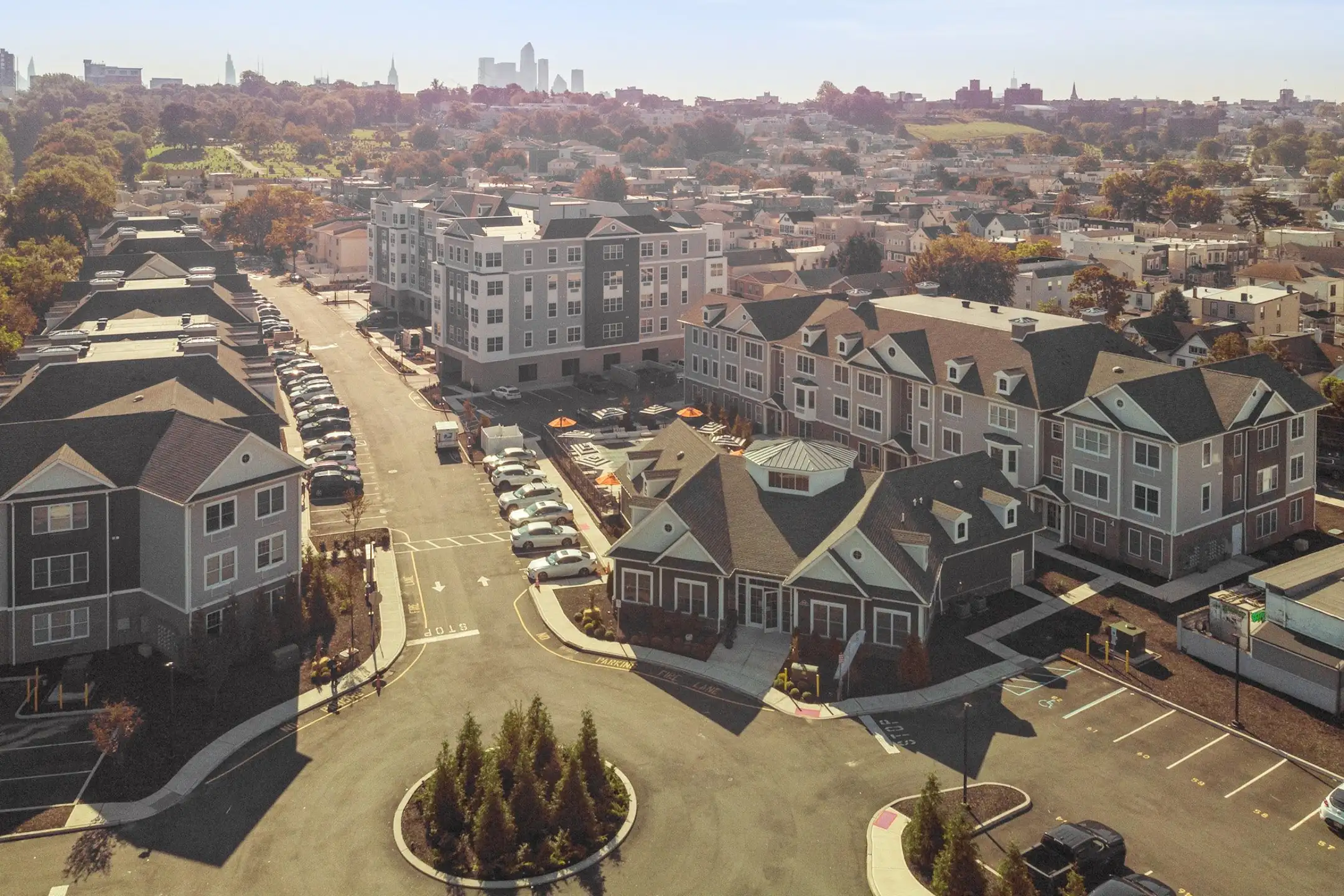 Building - SOLO North Bergen - North Bergen, NJ