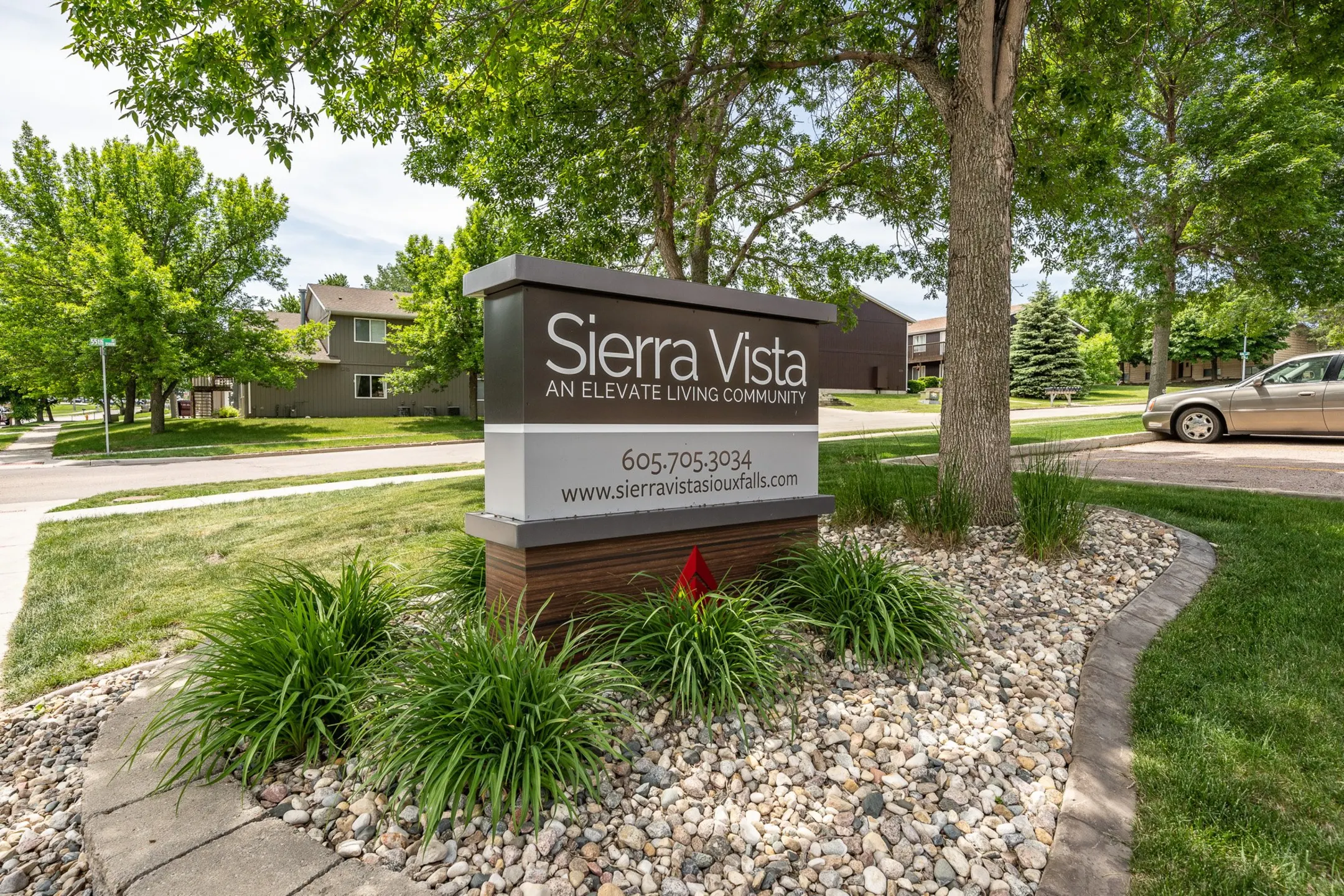 Community Signage - Sierra Vista Apartments - Sioux Falls, SD