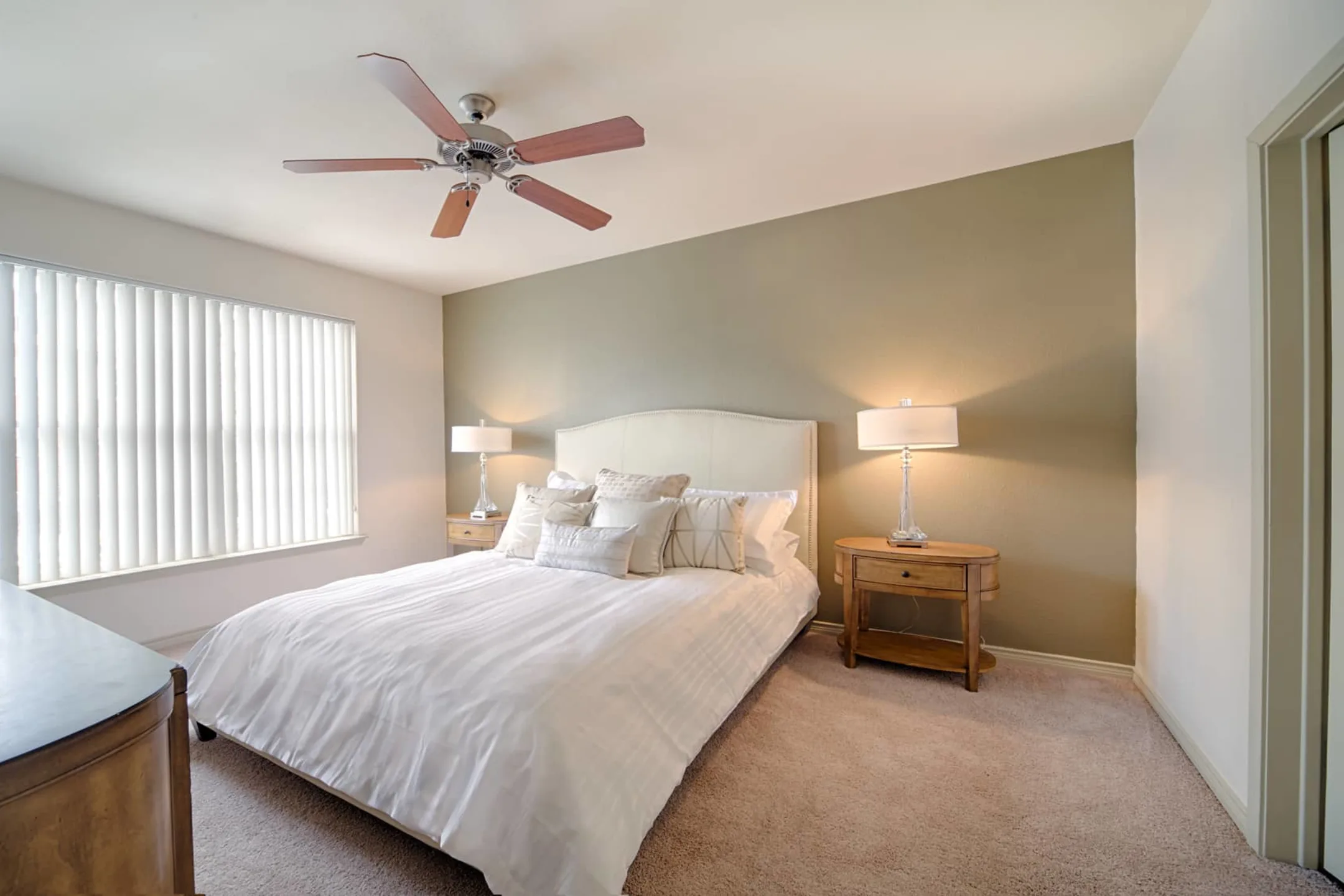 Ridge at Blue Hills Apartments Braintree, MA 02184