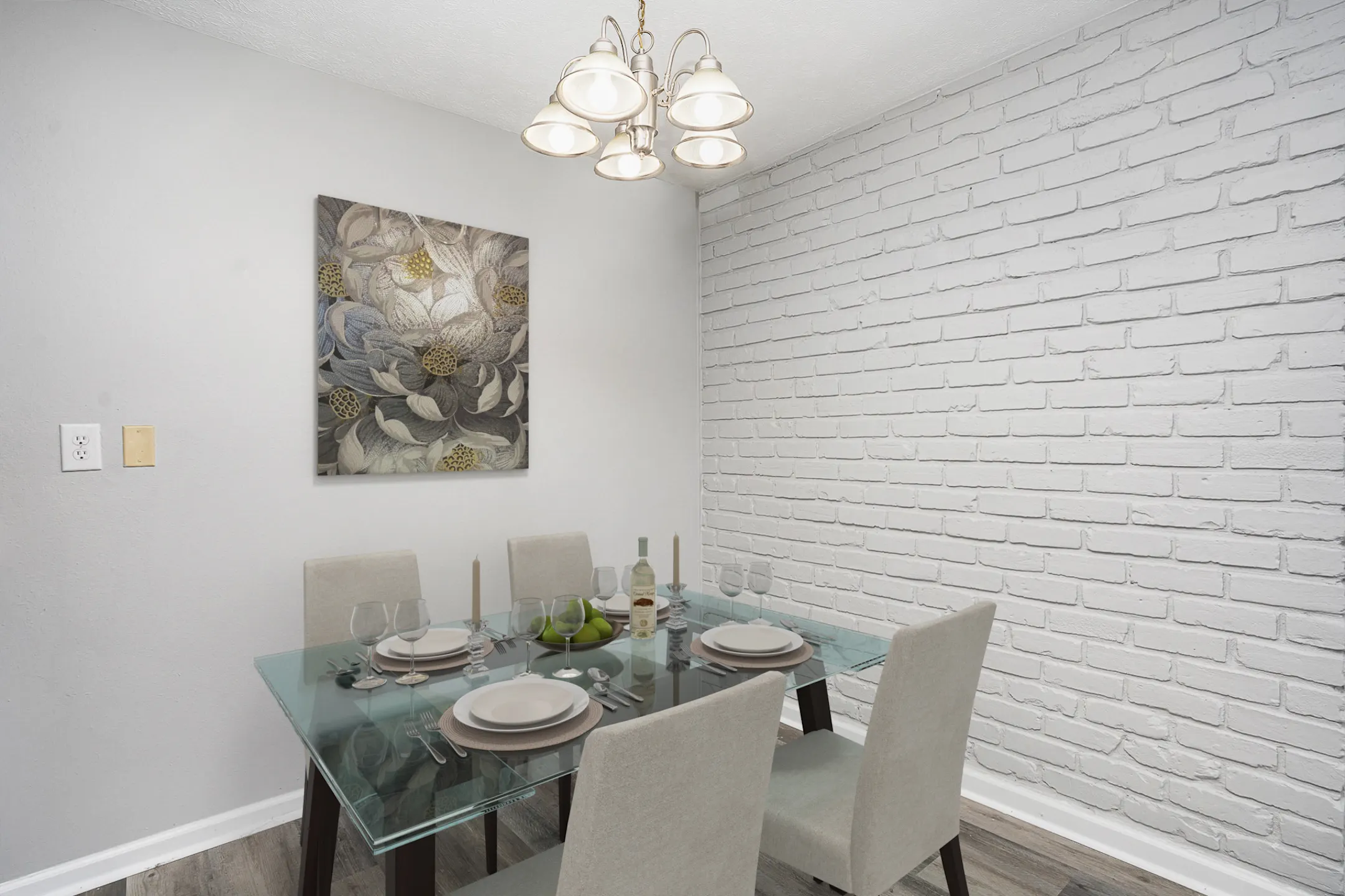 Dining Room - Villa Hills Apartments - Cincinnati, OH