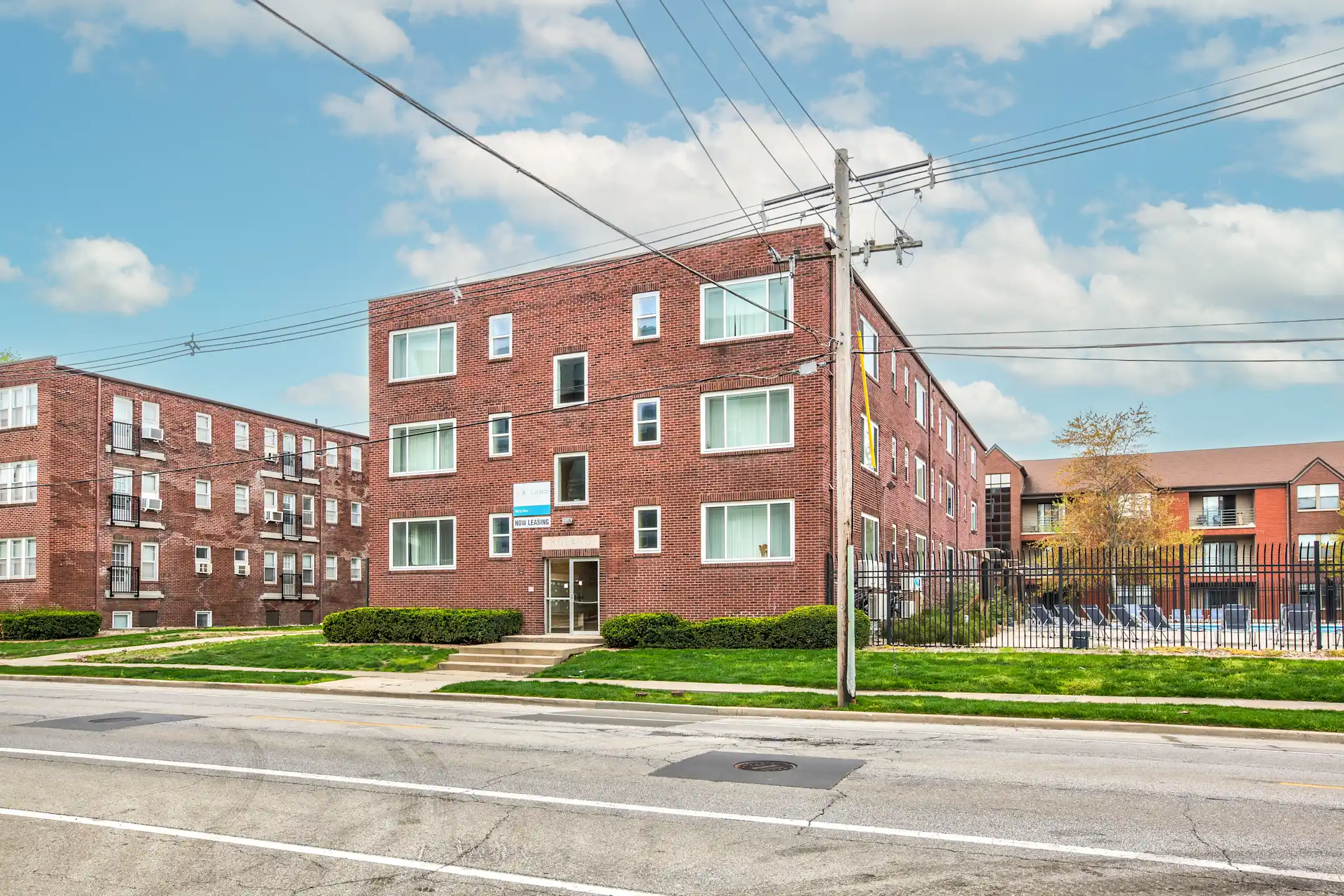 Roland Realty Apartments Champaign, IL 61820