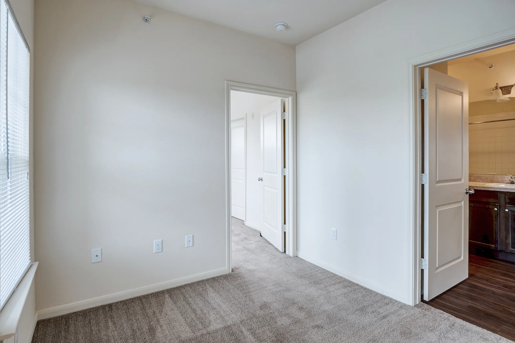 William Cannon Apartment Homes 2112 East William Cannon Dr Austin, TX Apartments for Rent