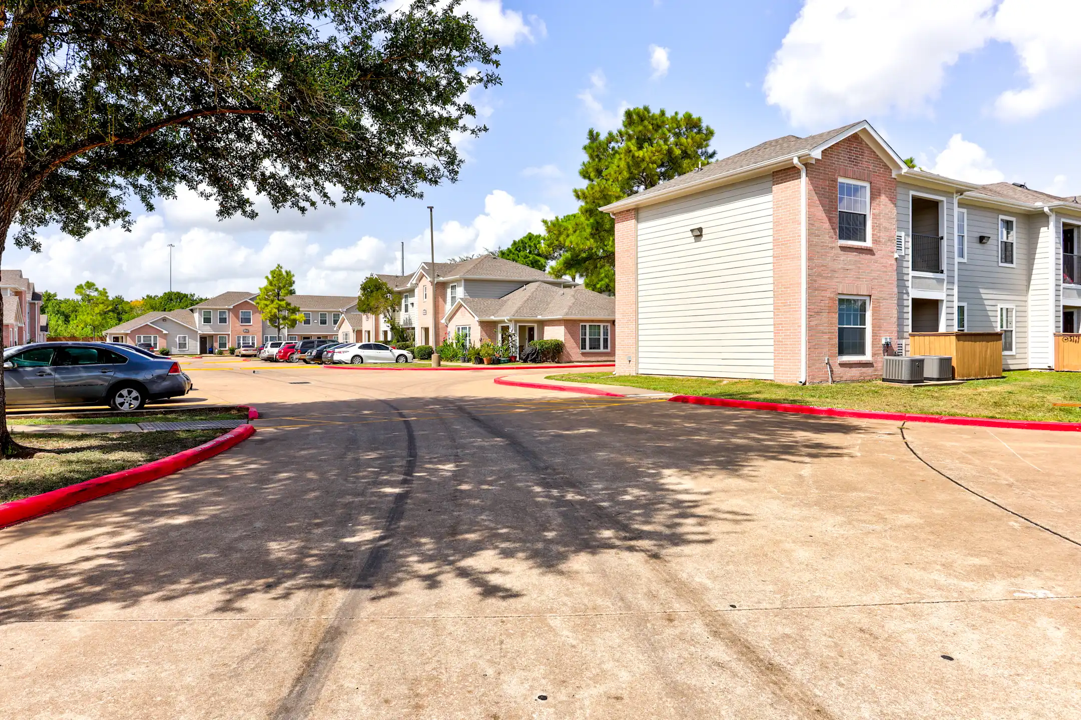 Scott Street Townhomes 7245 Scott St Houston, TX Apartments for