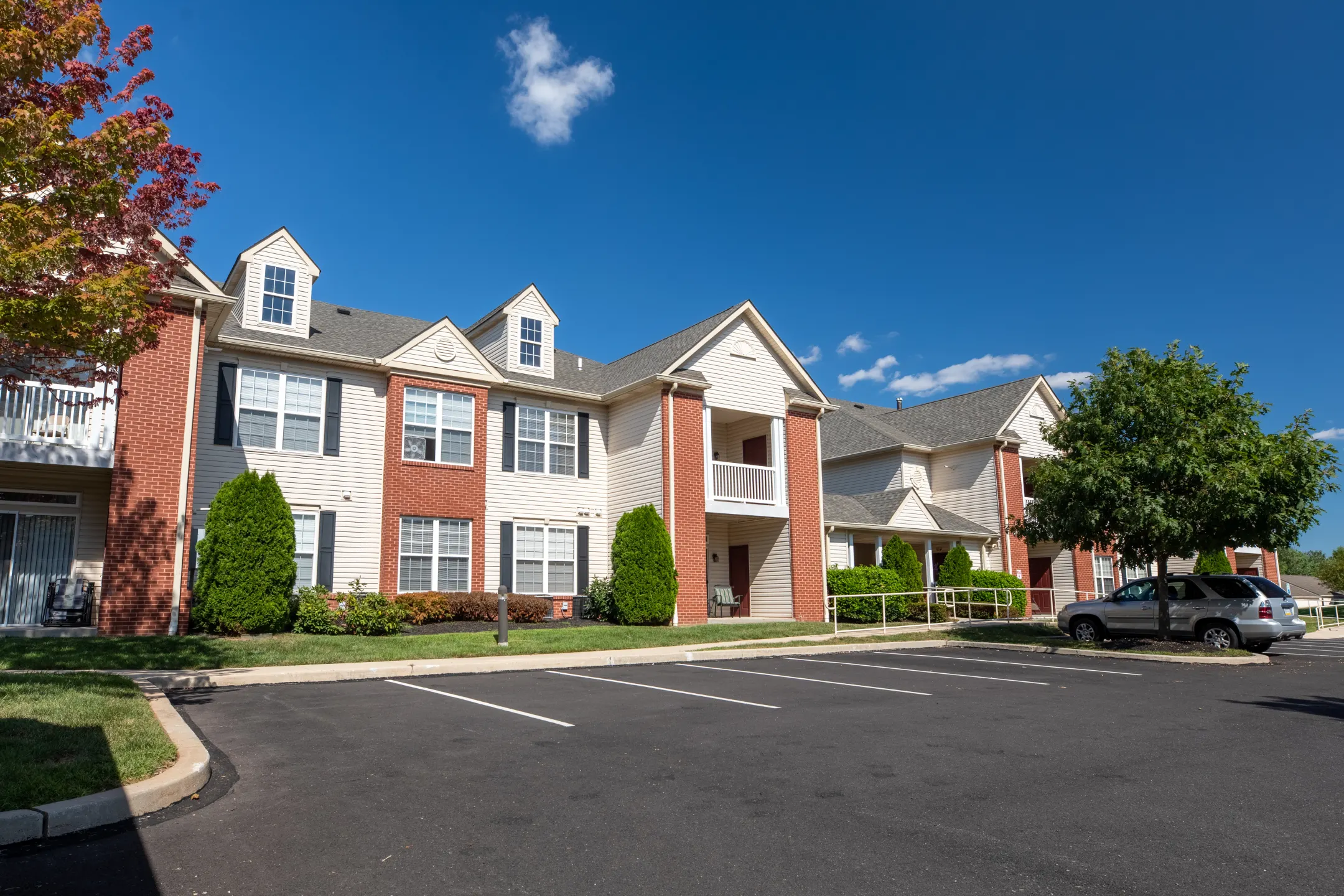 Fox Ridge At Lakeside Apartments - Limerick, PA 19468