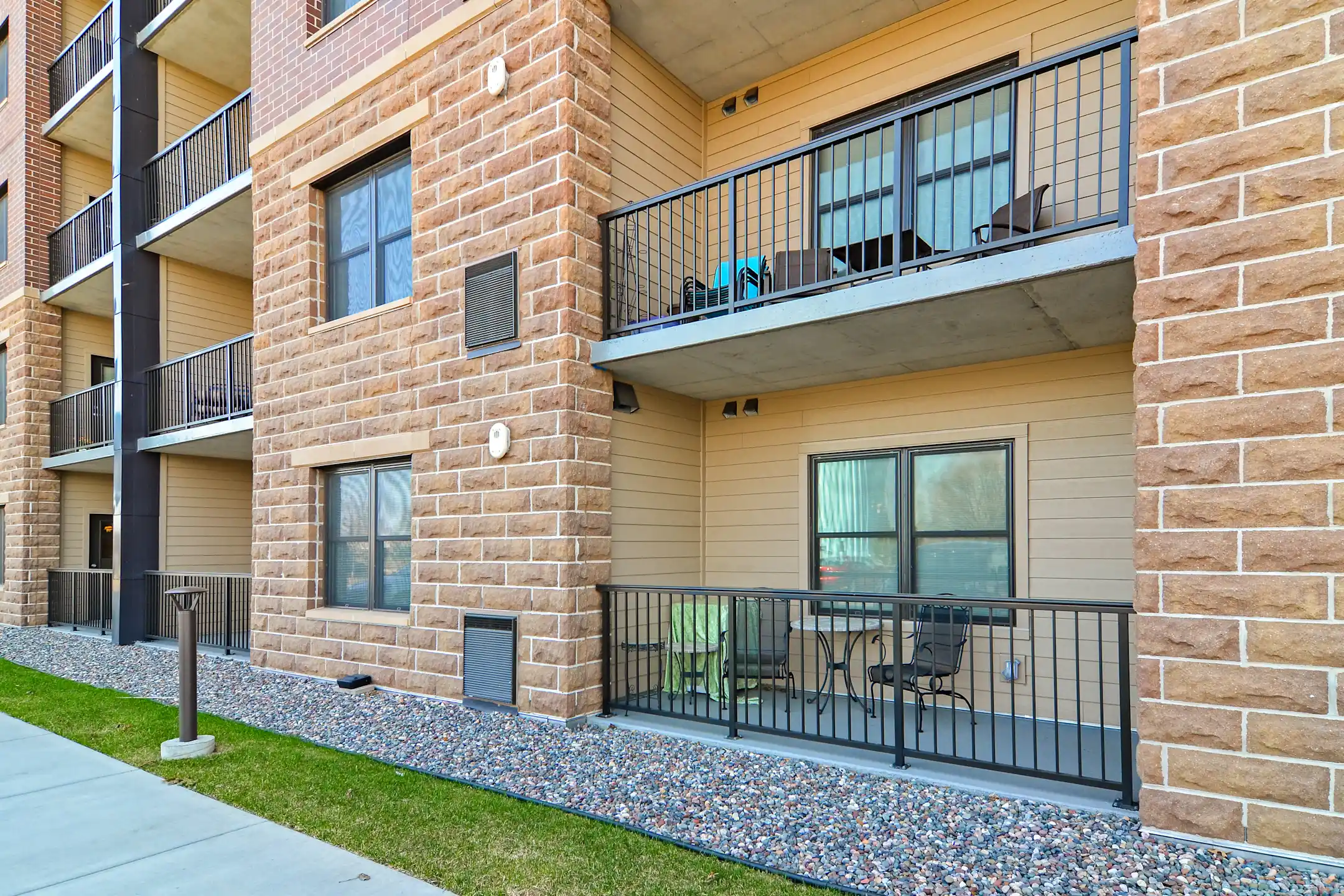 Lakeview Terrace Apartments Shoreview, MN 55126