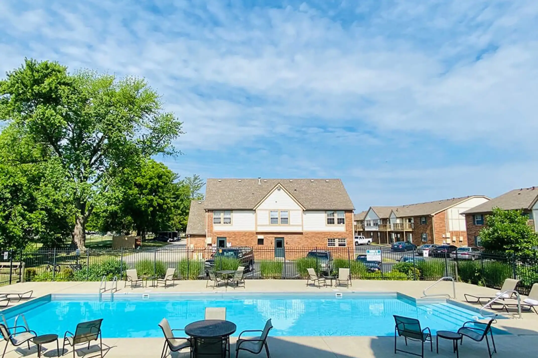 Abbey Court Apartments Apartments Evansville, IN 47715