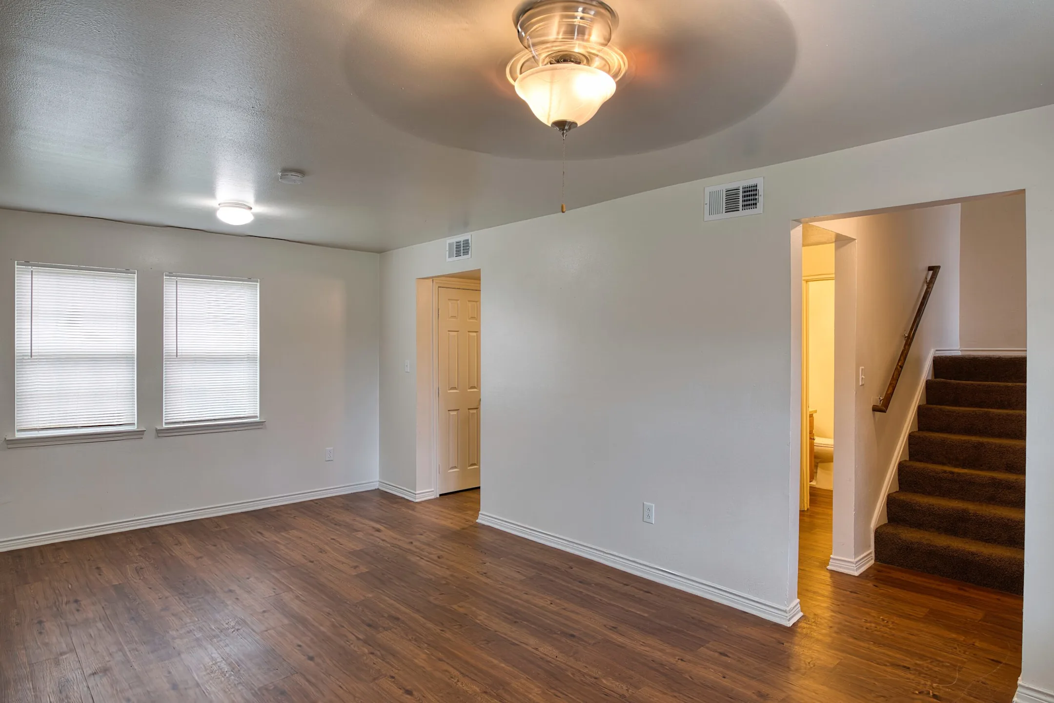 Chateau Dorleans 14765 Chef Menteur Hwy New Orleans, LA Apartments