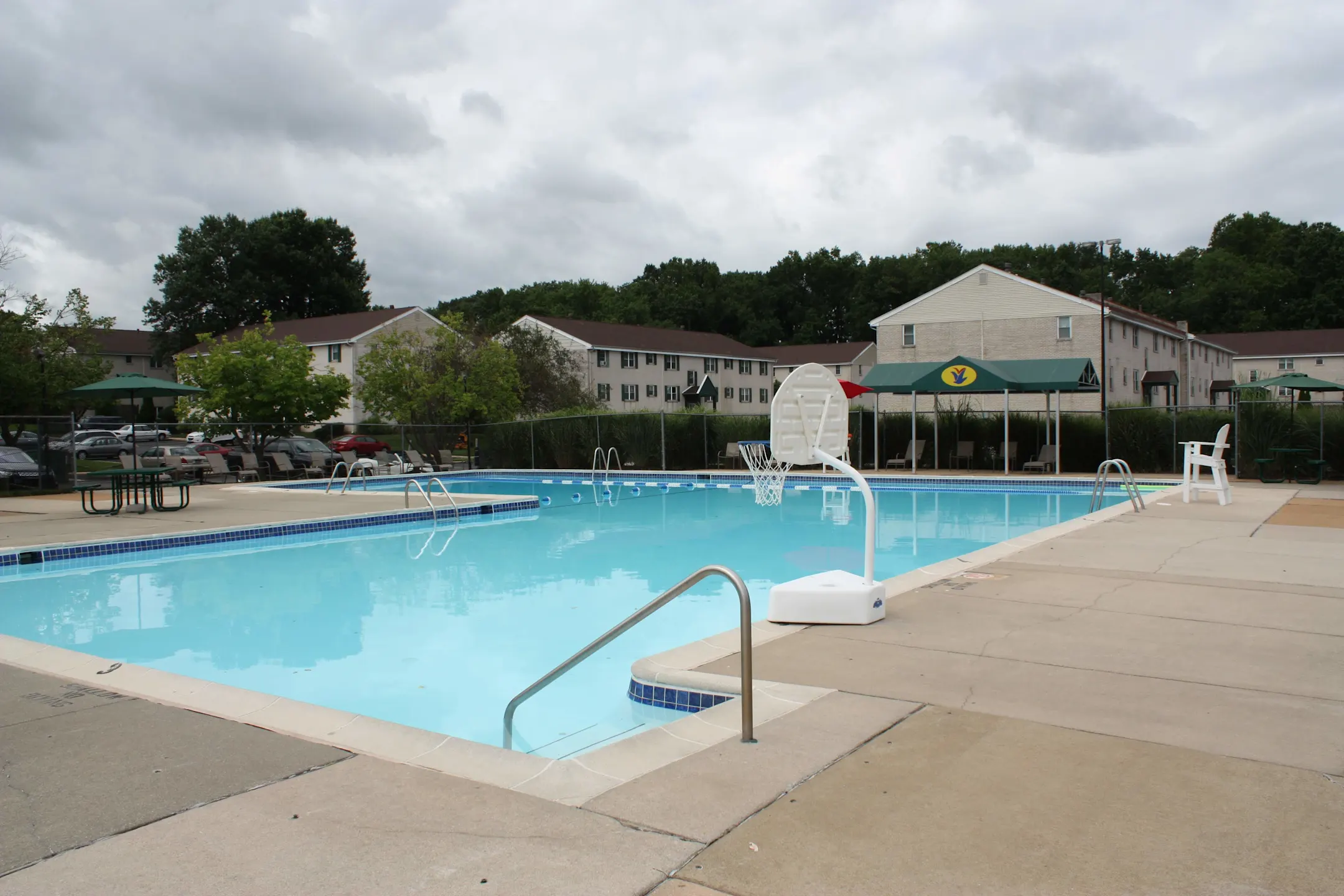 Harbor Club Apartments 26 Cheswold Blvd Newark, DE Apartments for