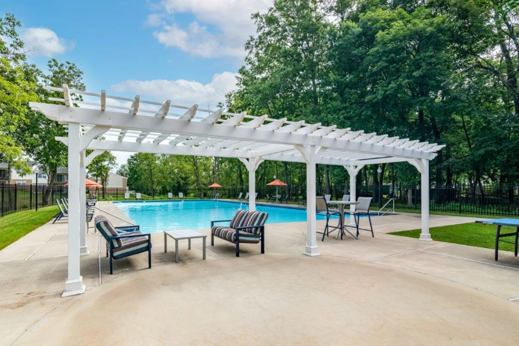 Pool - Brookside Manor Apartments & Townhomes - Lansdale, PA