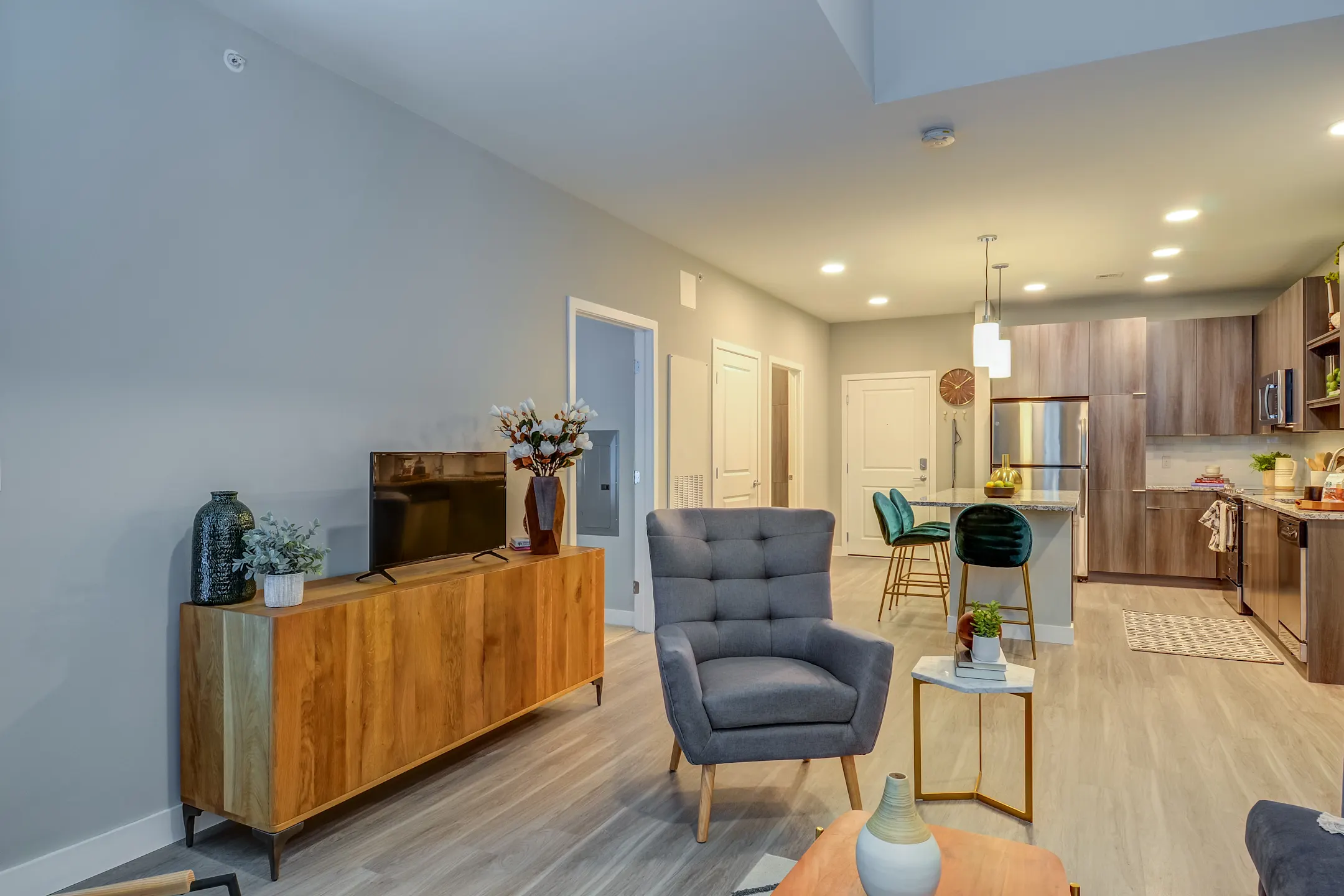 The Point at Wrentham 50 Ledgeview Way Wrentham, MA Apartments for