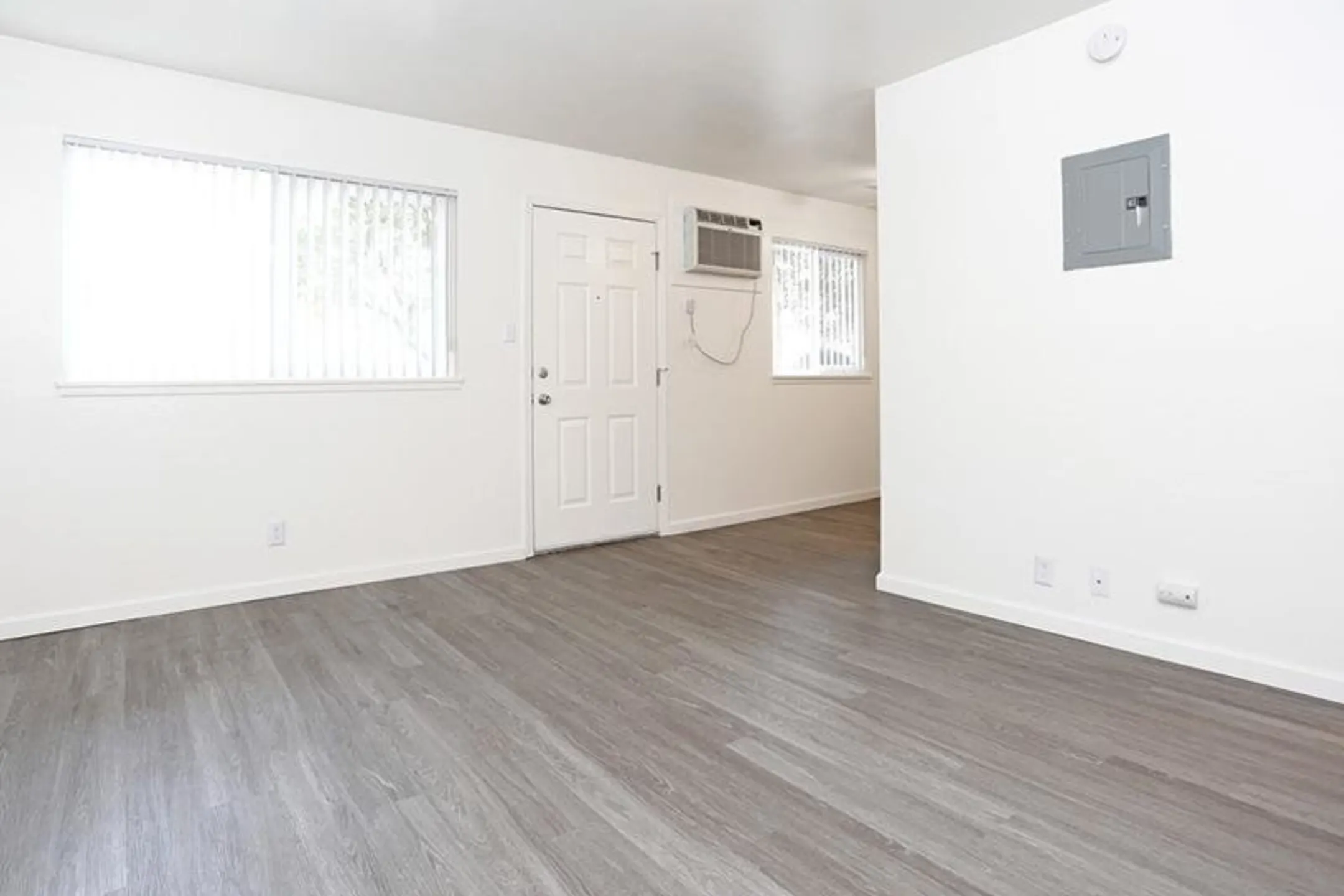 Sur Apartments 2927 Marconi Ave Sacramento, CA Apartments for Rent