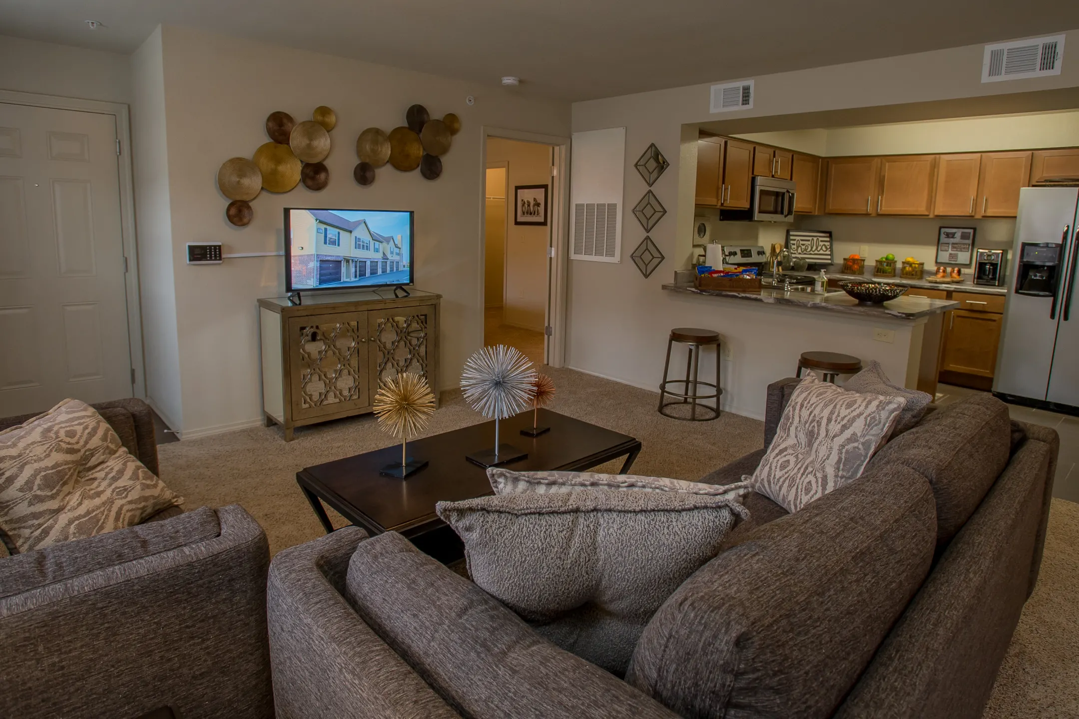 Living Room - Portofino Apartments - Wichita, KS