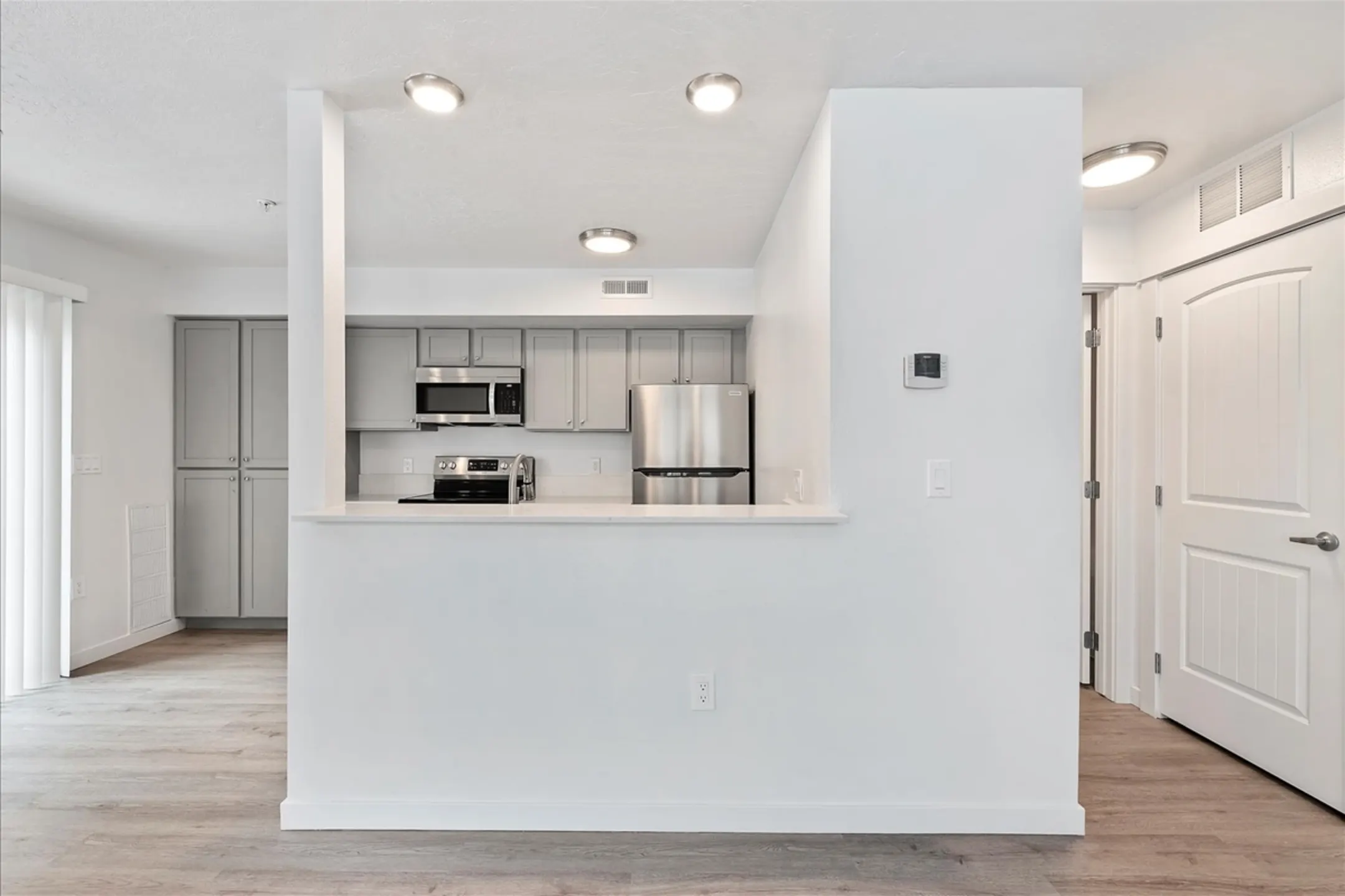 Kitchen - Bowery Point Townhomes - Boise, ID