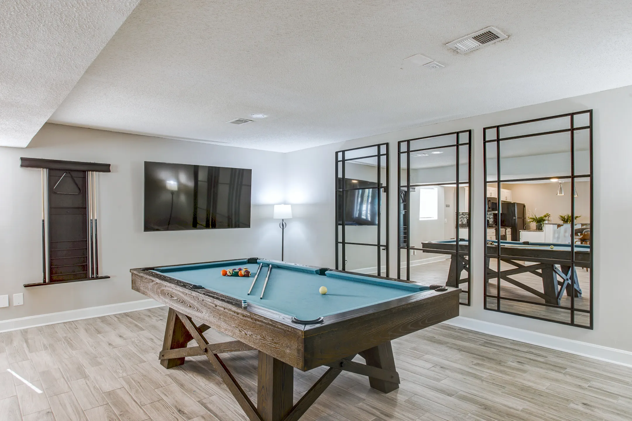 The Onyx at 67 Apartments Shawnee, KS 66203