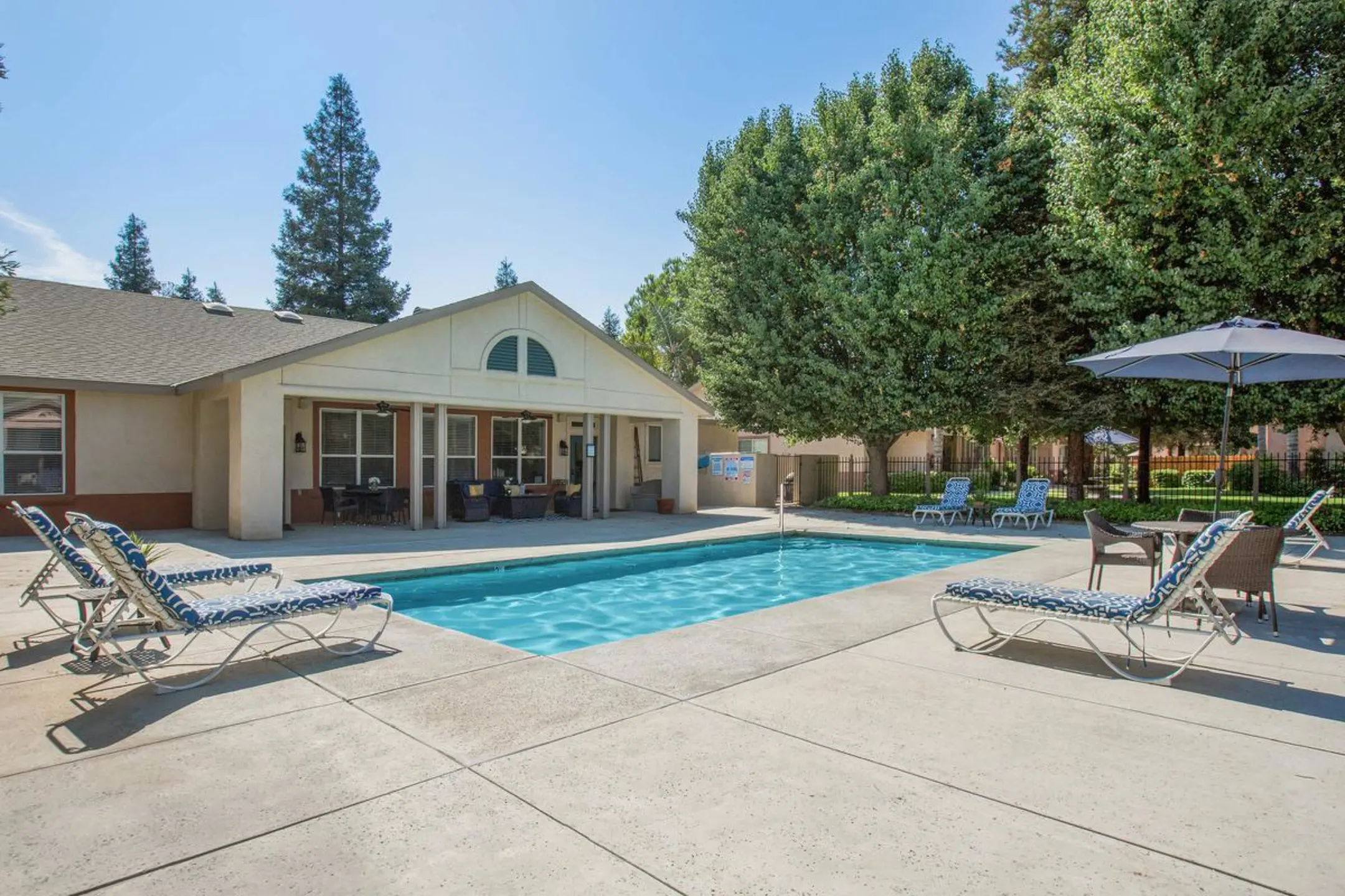 Pool - Brookside Senior Apartments - Bakersfield, CA