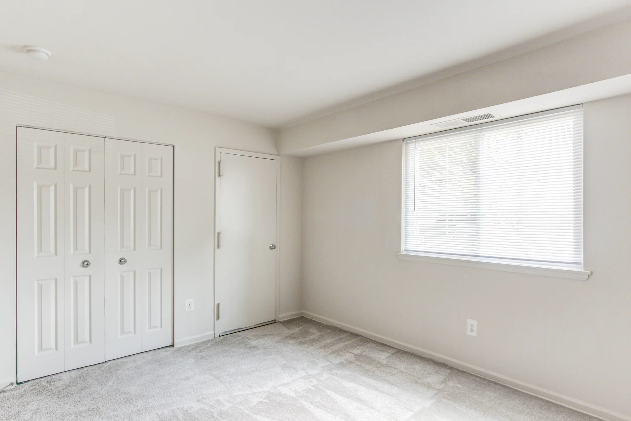 Dulles Glen 1265 Elden St Herndon, VA Apartments for Rent Rent.