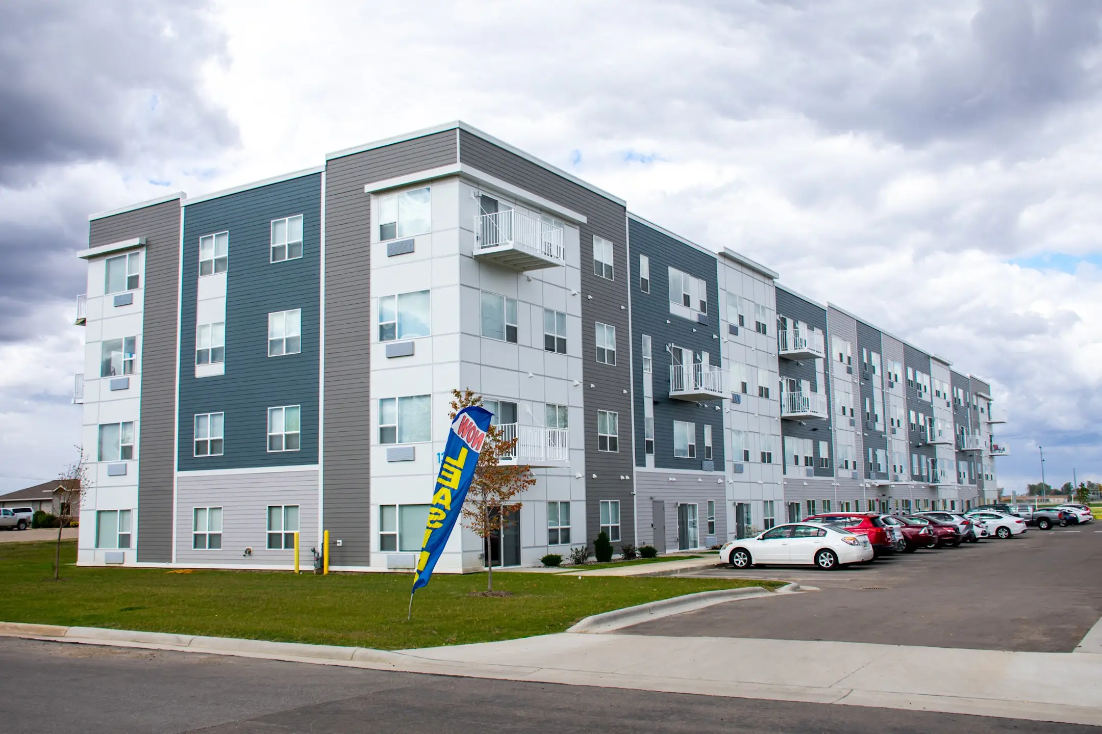 Flats on 21 Apartments Austin, MN 55912